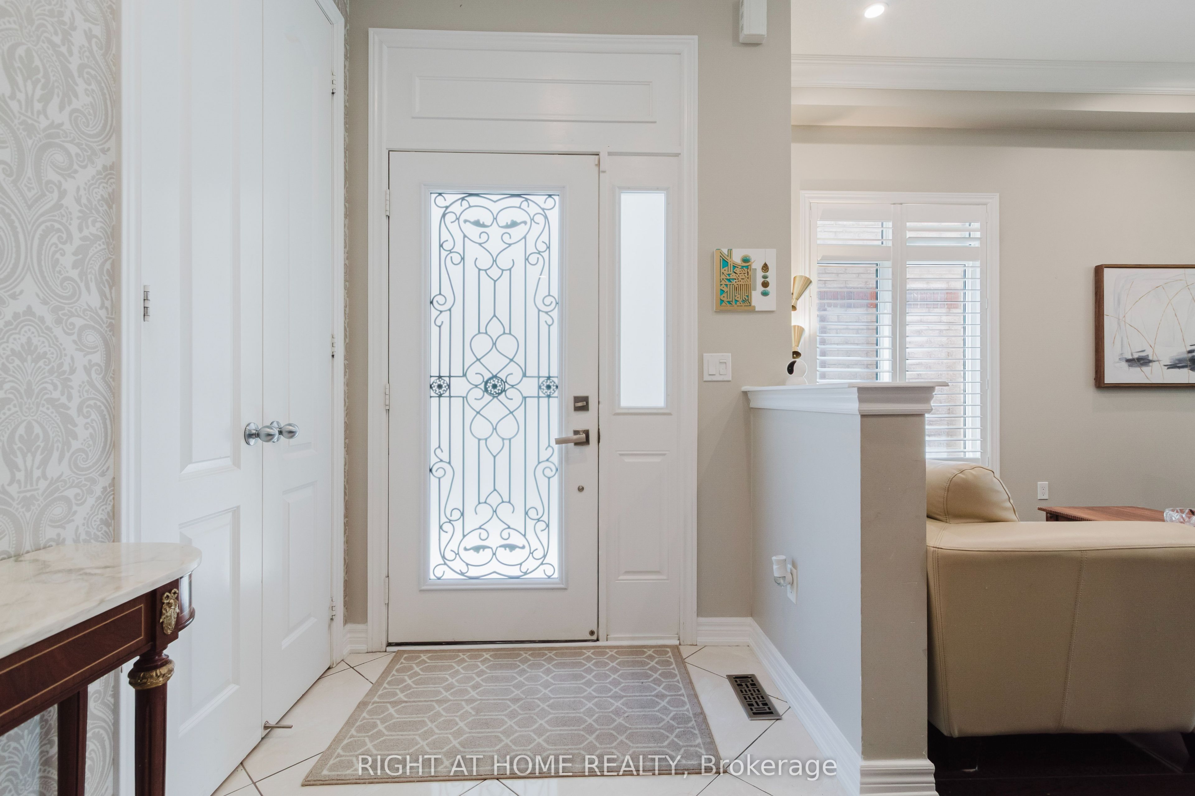 5294 Roadside Way, Mississauga, ON L5M 0H9 photo 5