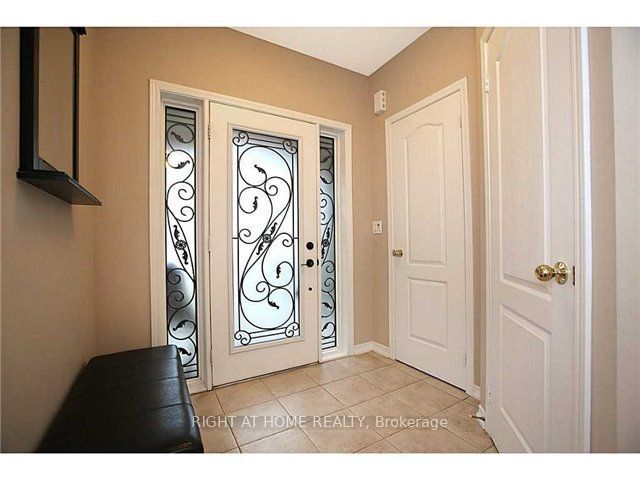 4188 Thomas Alton Boulevard, Burlington, ON L7M 0M6 photo 3