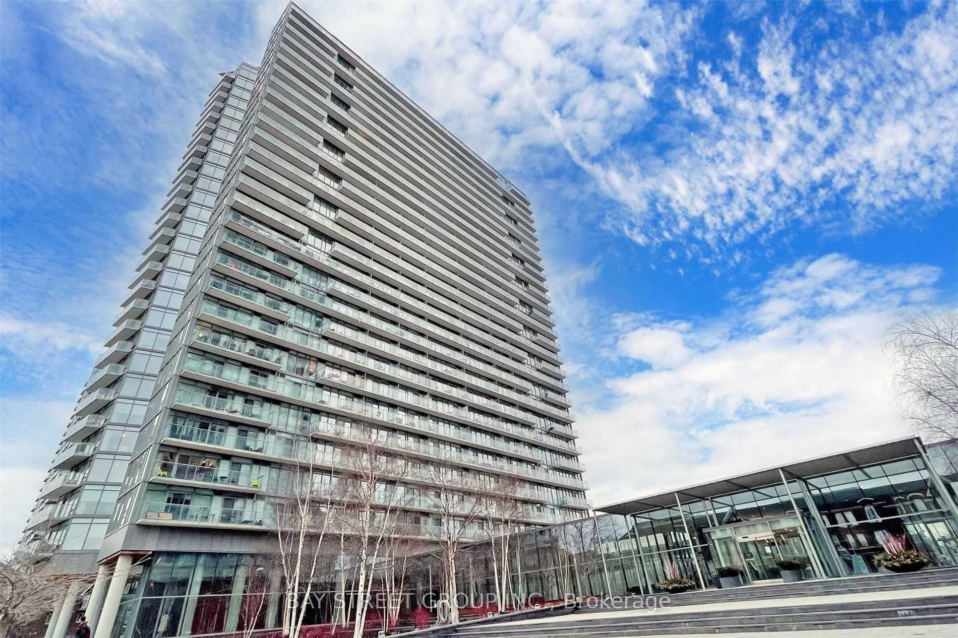 105 The Queensway N/A 1008, Toronto, ON M6S 2A2