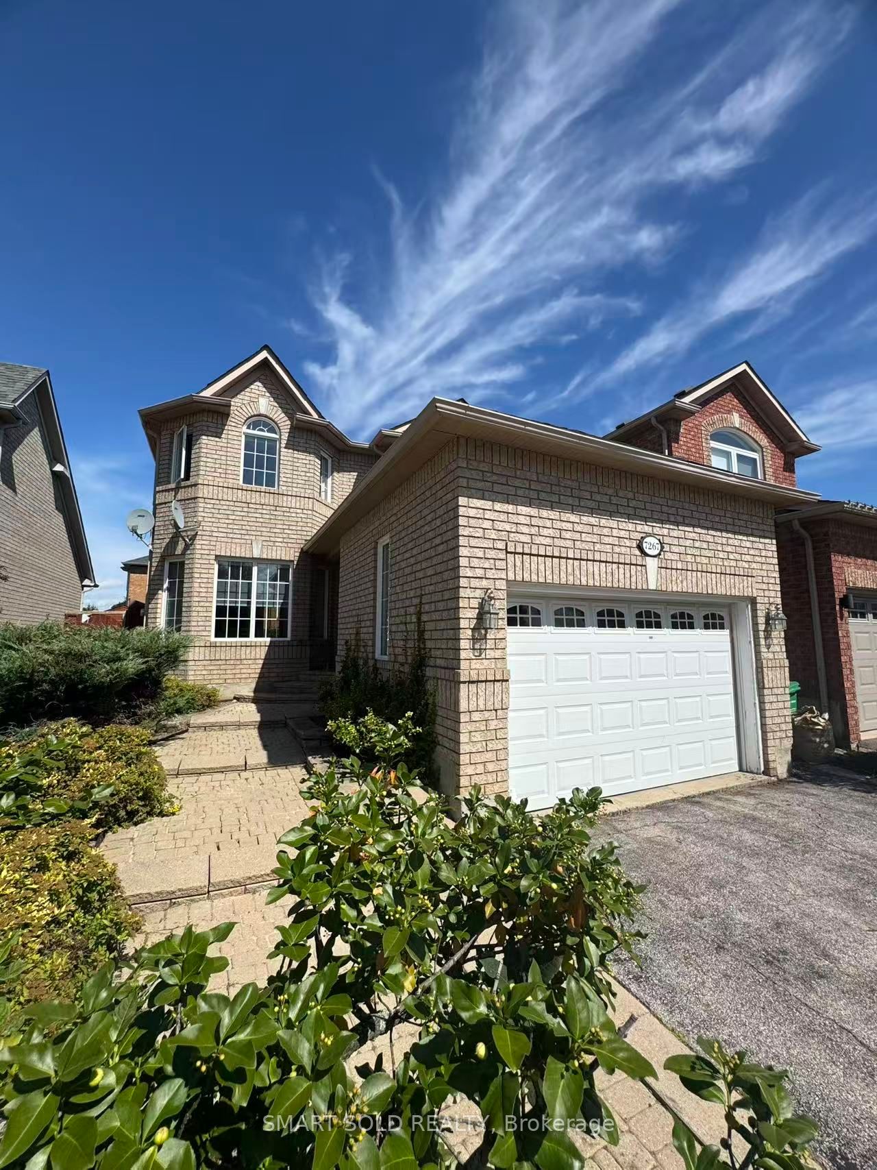 7267 Aldercrest Drive, Mississauga, ON L5N 7N8 photo 3