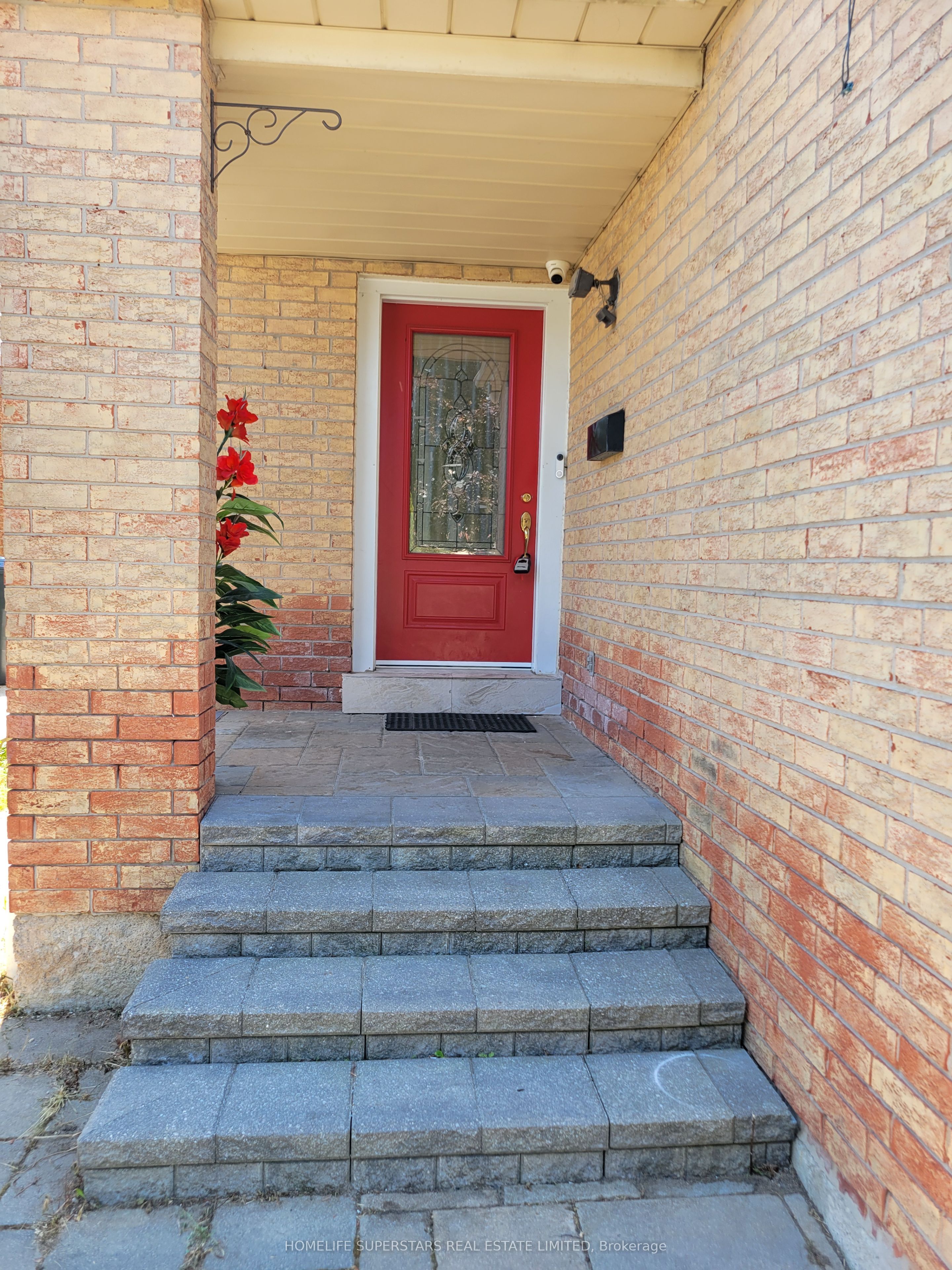 3 Scotia Drive, Brampton, ON L6Y 2W3 photo 4