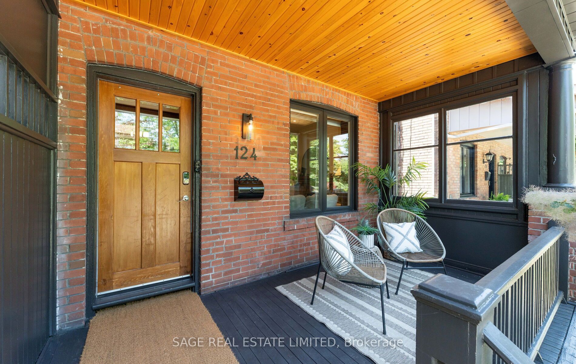 124 Evans Avenue, Toronto, ON M6S 3V8 photo 3