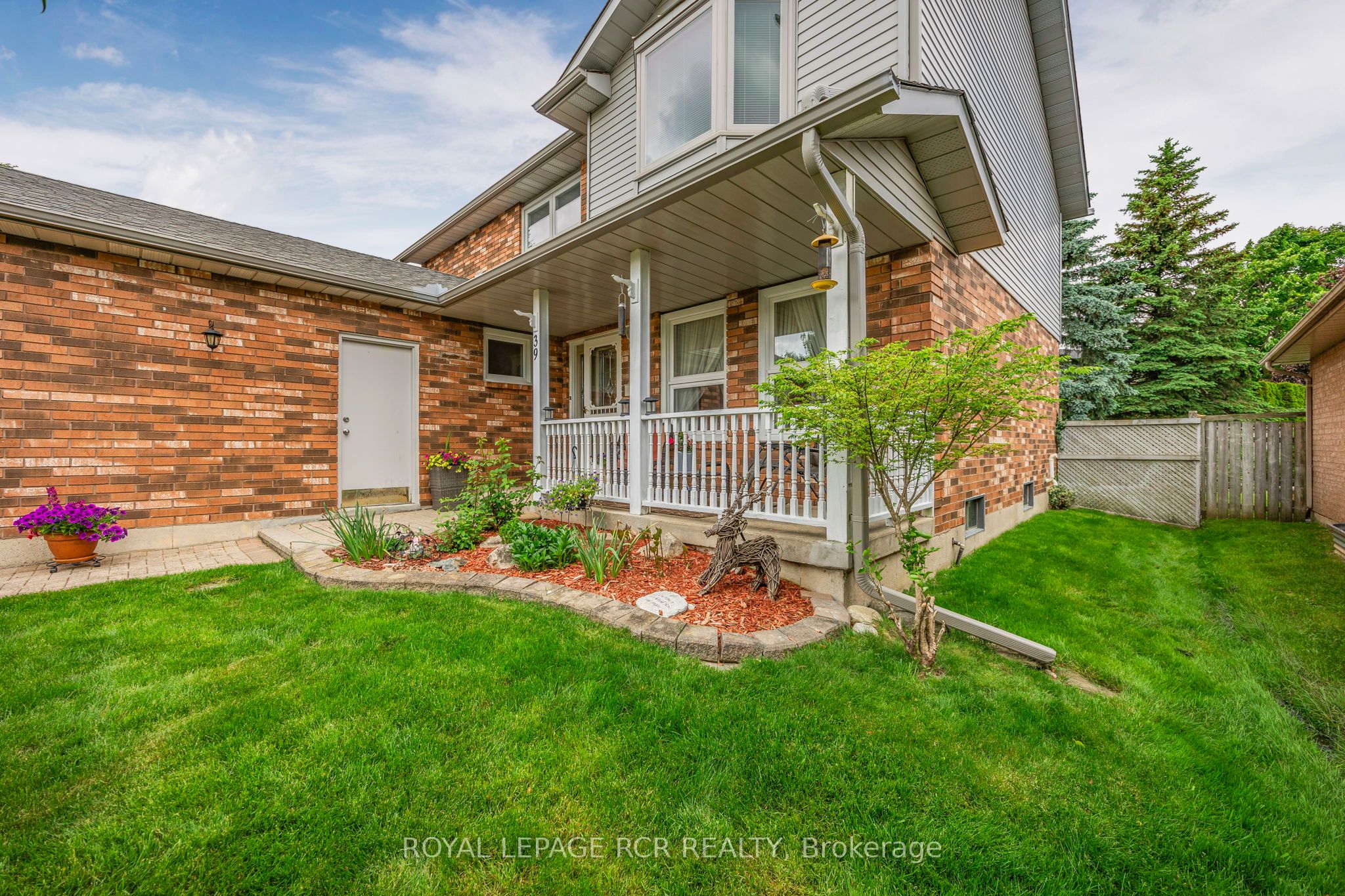 39 Passmore Avenue, Orangeville, ON L9W 4K4 photo 3