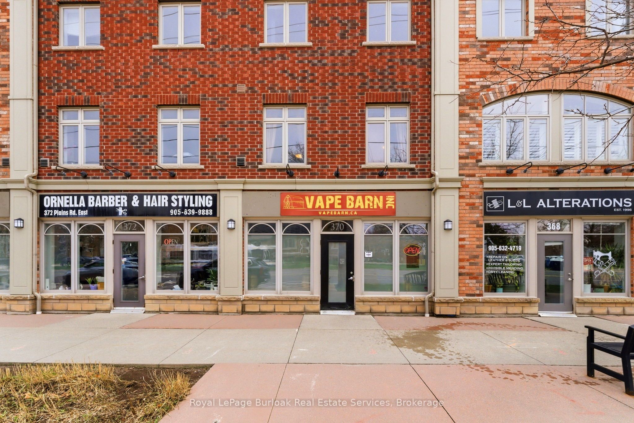 362 Plains Road E 32, Burlington, ON L7T 0A4 photo 3