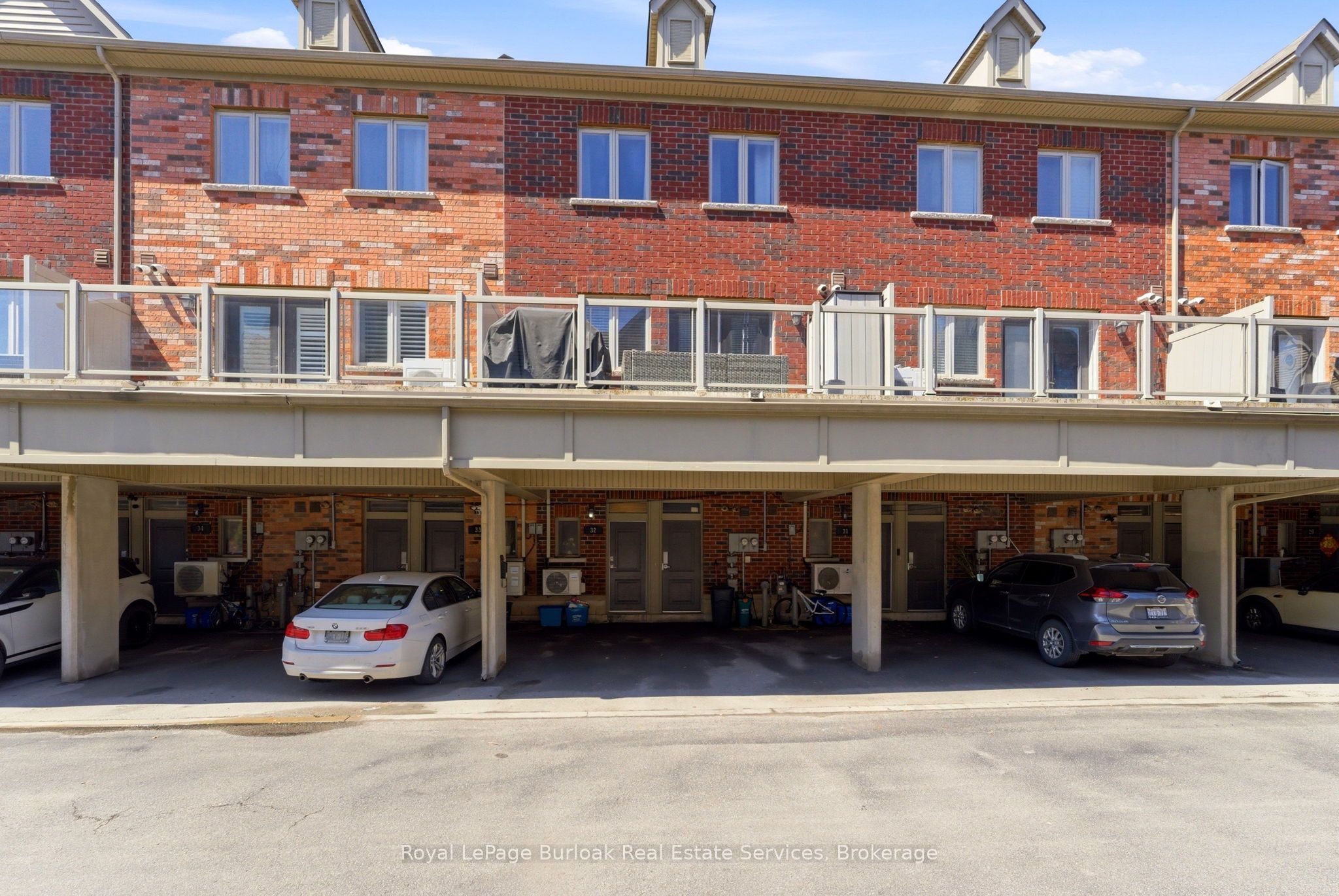 362 Plains Road E 32, Burlington, ON L7T 0A4 photo 4