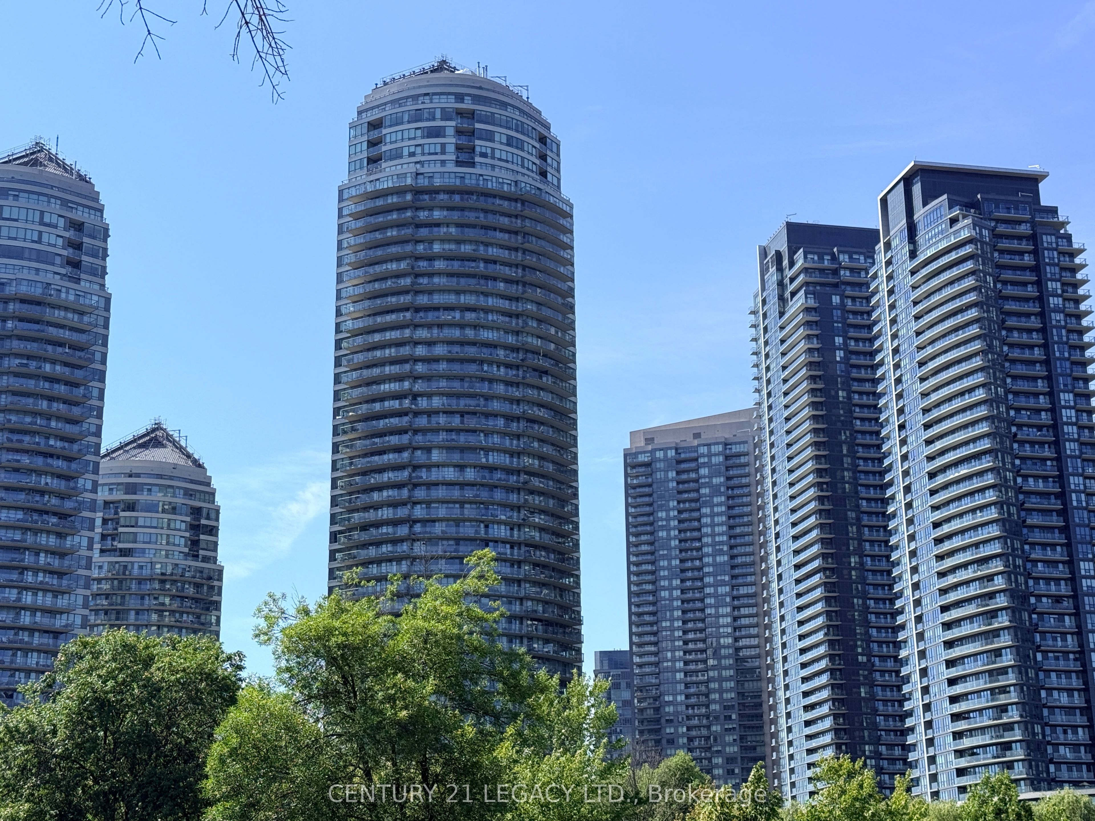 2230 Lake Shore Boulevard W 2503, Toronto, ON M8V 0B2