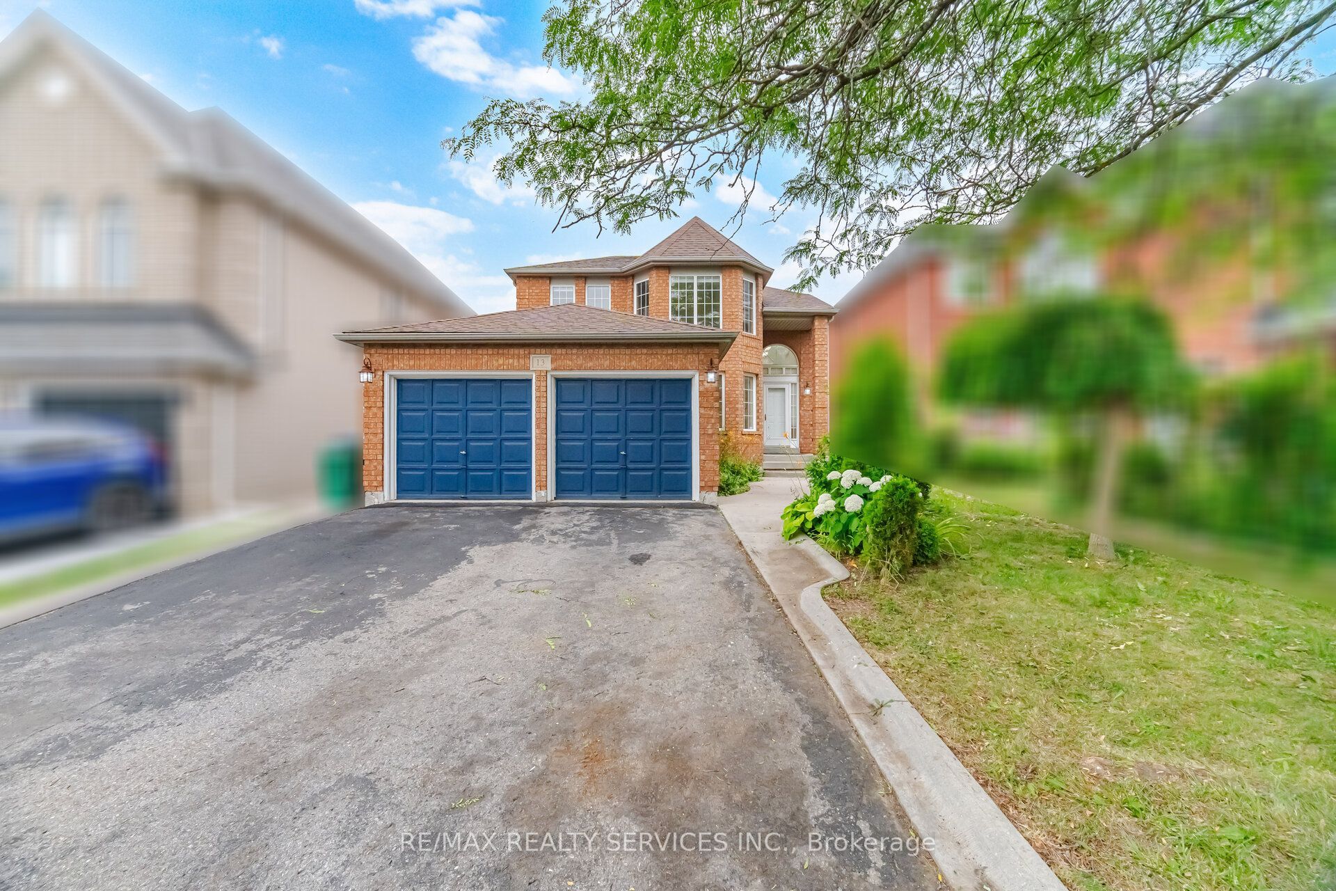 13 Ribbon Drive, Brampton, ON L6R 1X3 photo 5