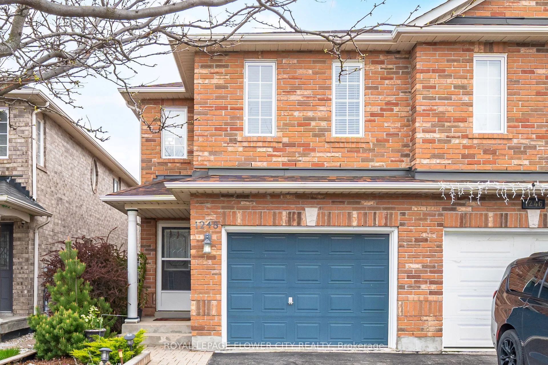 1248 Newell Street, Milton, ON L9T 5R9 photo 2