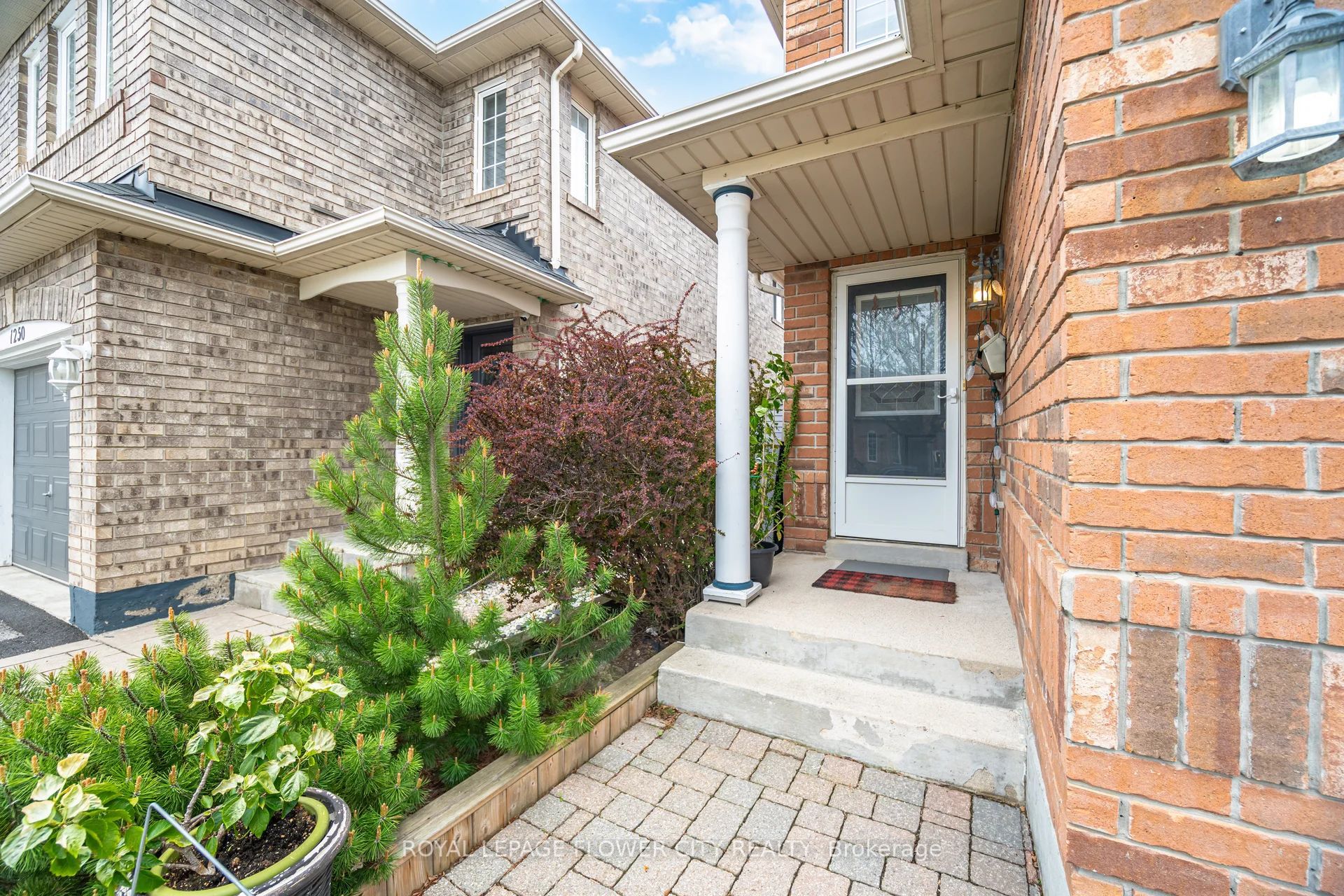 1248 Newell Street, Milton, ON L9T 5R9 photo 4