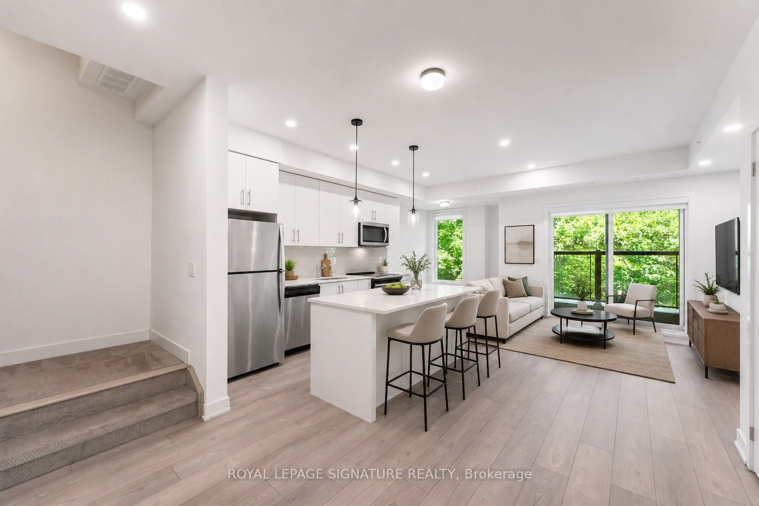 3492 Widdicombe Way 17, Mississauga, ON L5L 2M5
