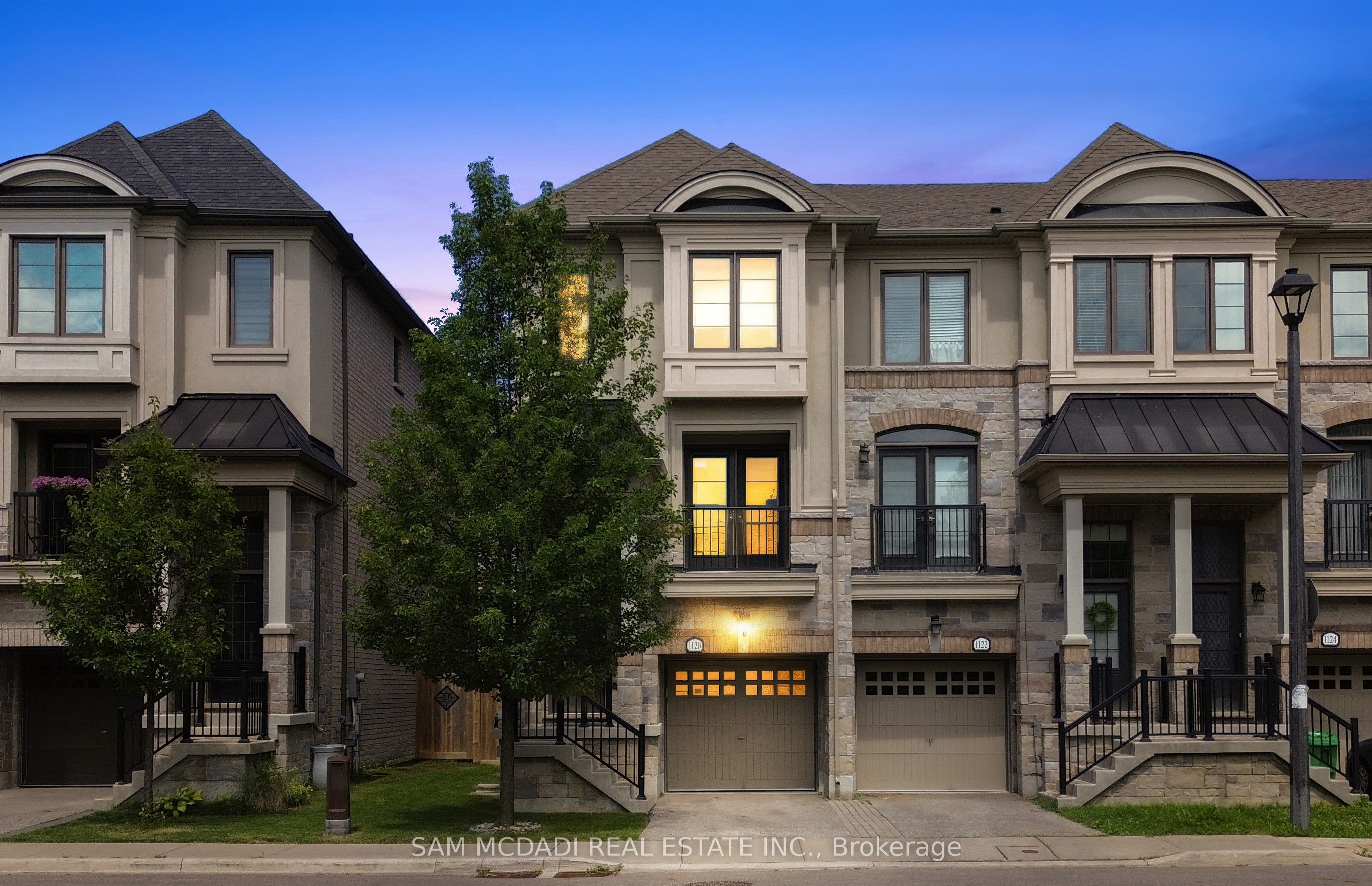 1120 Beachcomber Road, Mississauga, ON L5G 0B5
