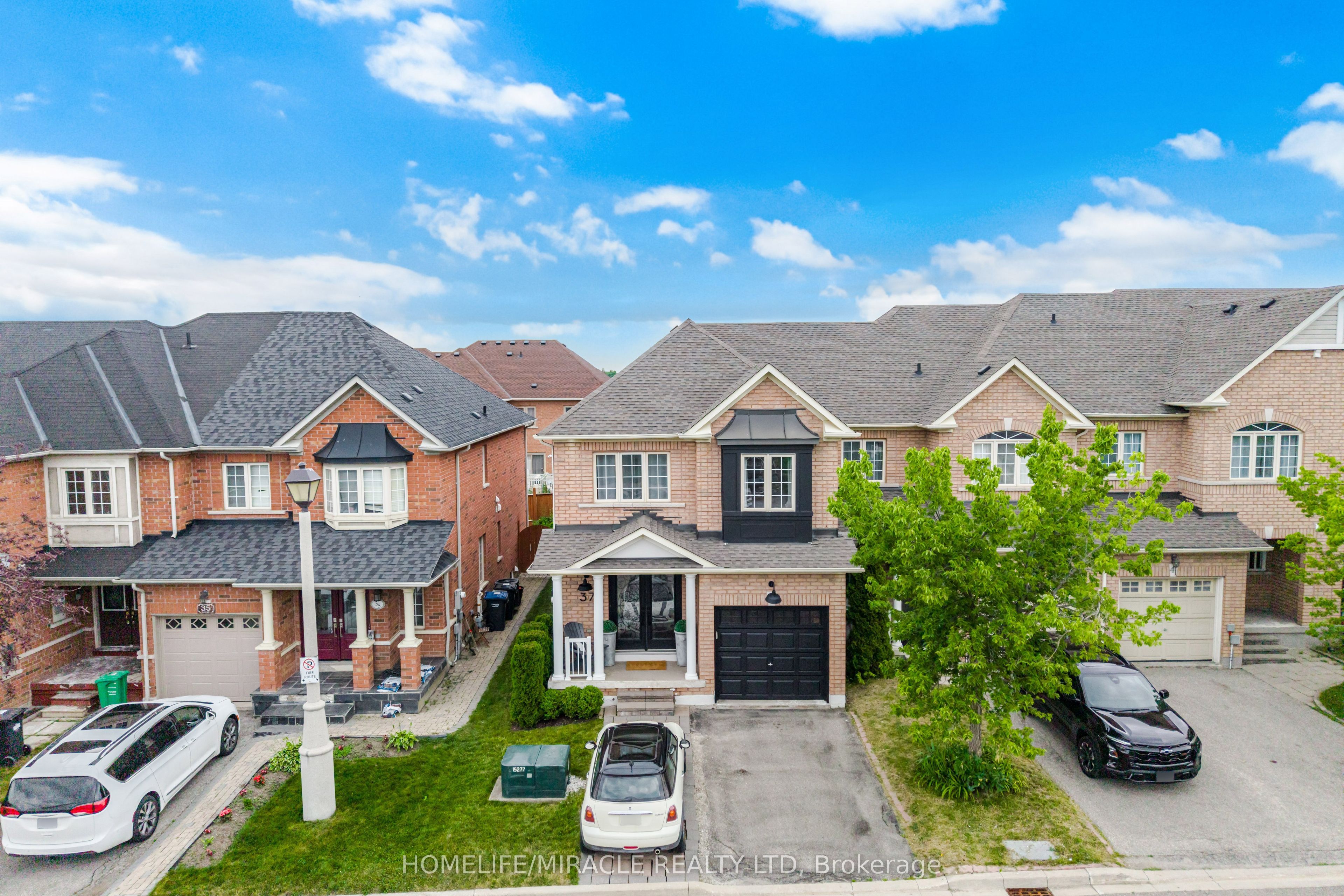 37 Lacebark Court, Brampton, ON L6R 3M7 photo 5