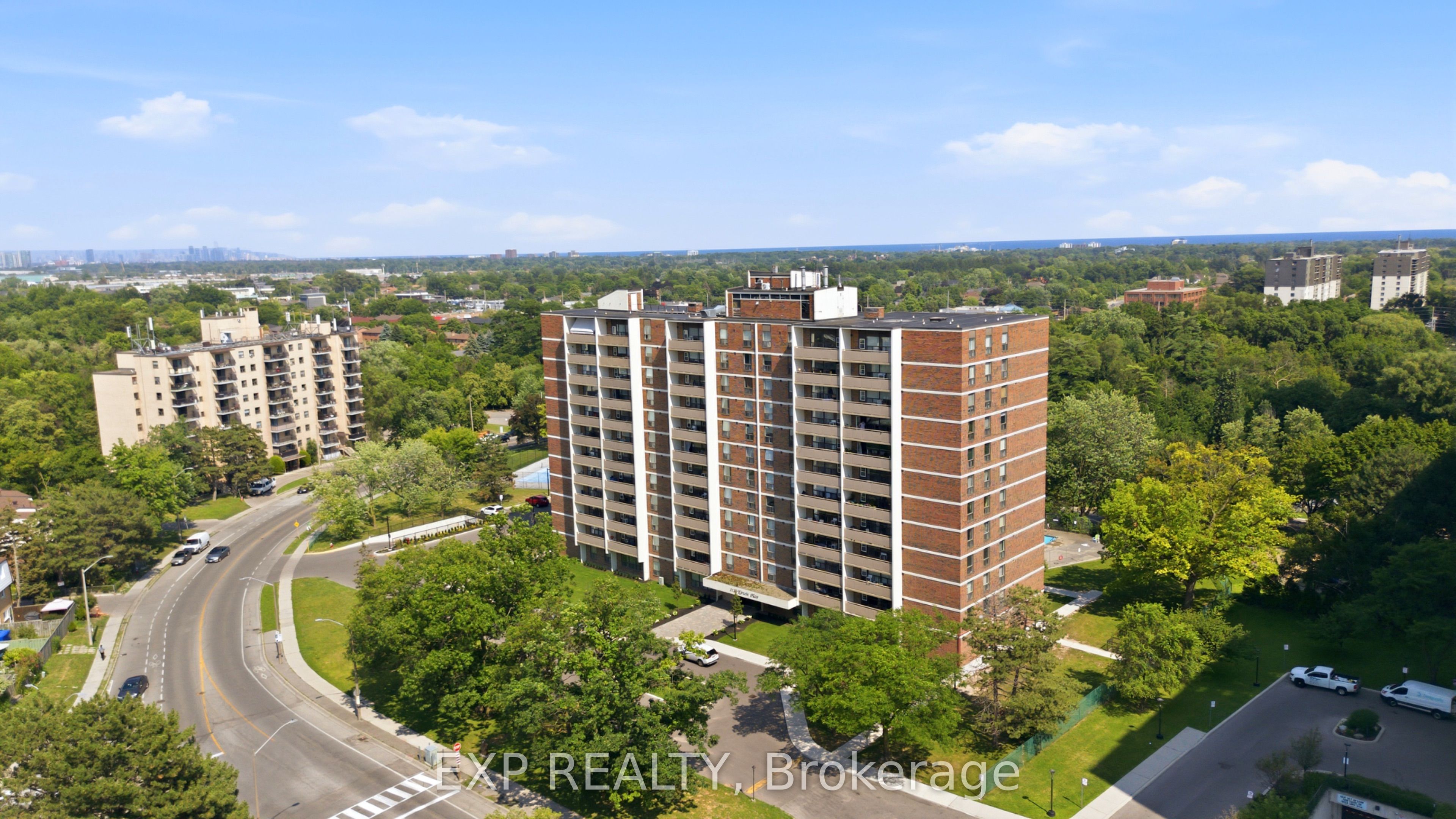 3120 Kirwin Avenue 1102, Mississauga, ON L5A 3R2
