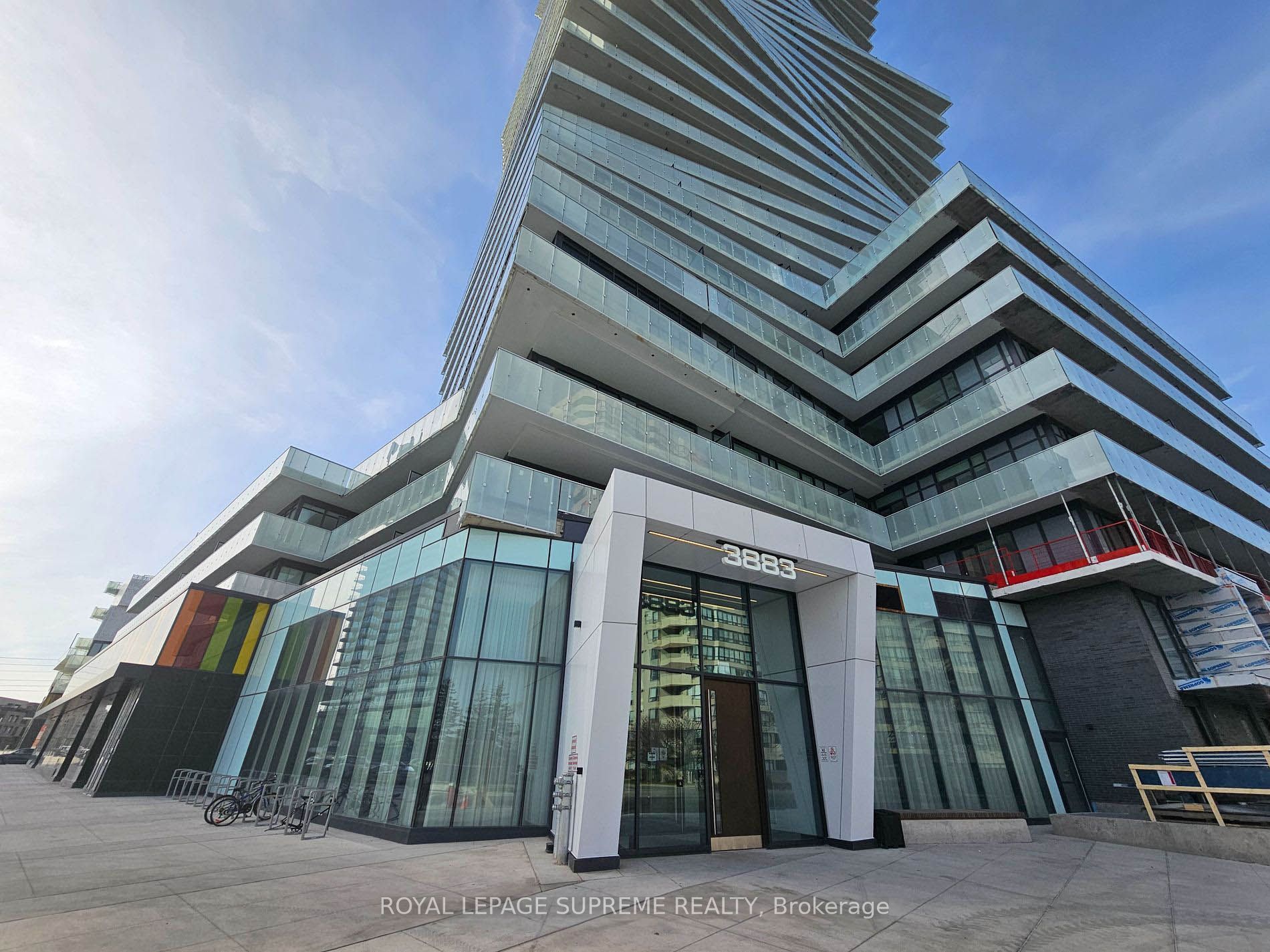 3883 Quartz Road 905, Mississauga, ON L5B 0M4 photo 2