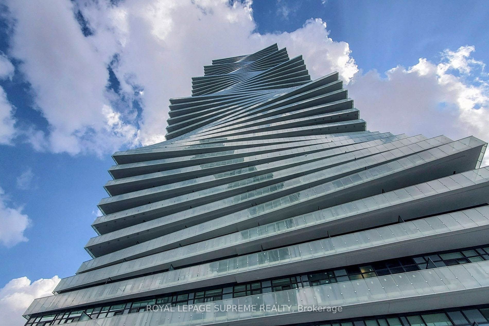3883 Quartz Road 905, Mississauga, ON L5B 0M4 photo 3