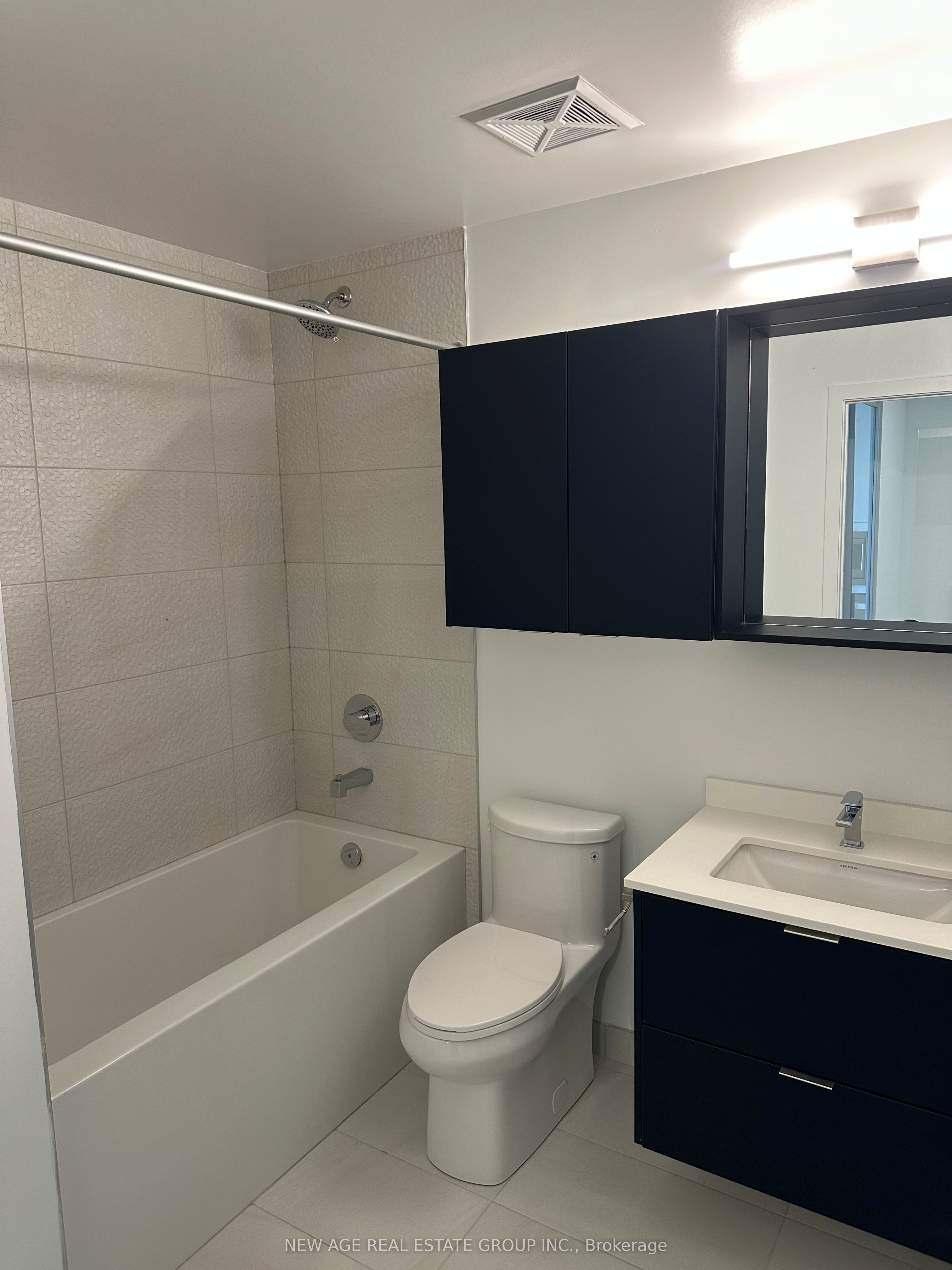 5105 HURONTARIO ST Street E 2107, Mississauga, ON L4Z 0C9 photo 5