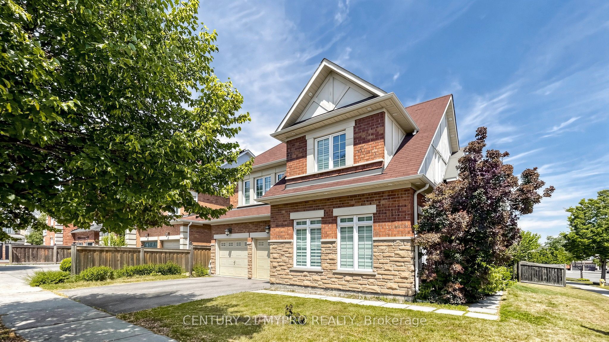 12 Sergio Marchi Street, Toronto, ON M3L 0B6 photo 3