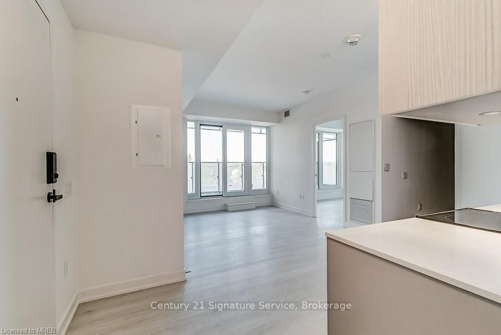 3883 Quartz Road 214, Mississauga, ON L5B 0M4 photo 2