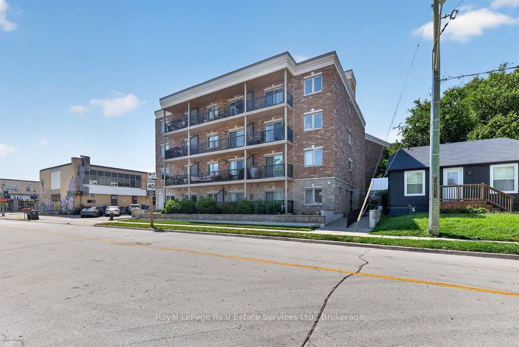 73 Washington Avenue 202, Oakville, ON L6K 1W5 photo 3