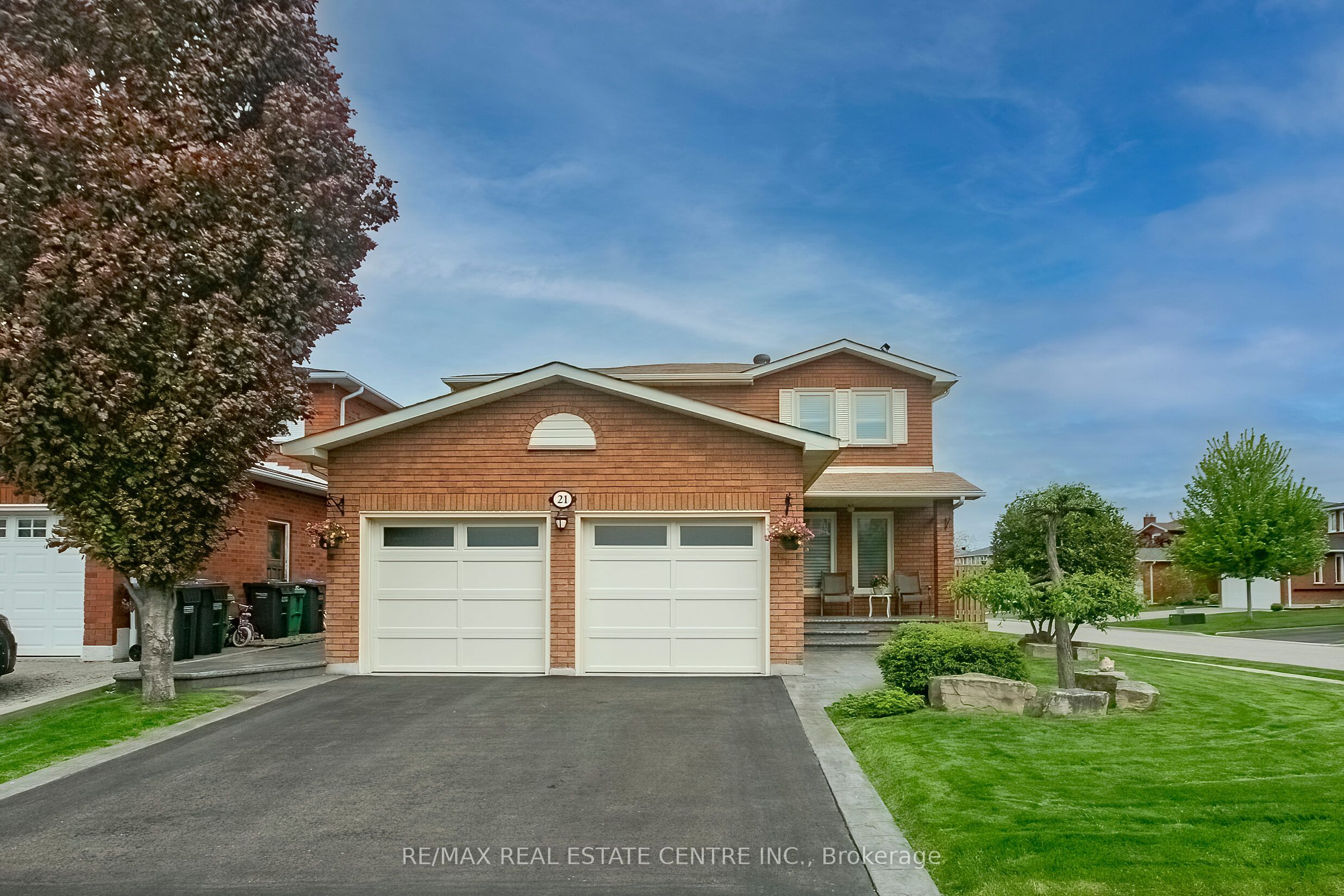 21 Amantine Crescent, Brampton, ON L6W 4A2