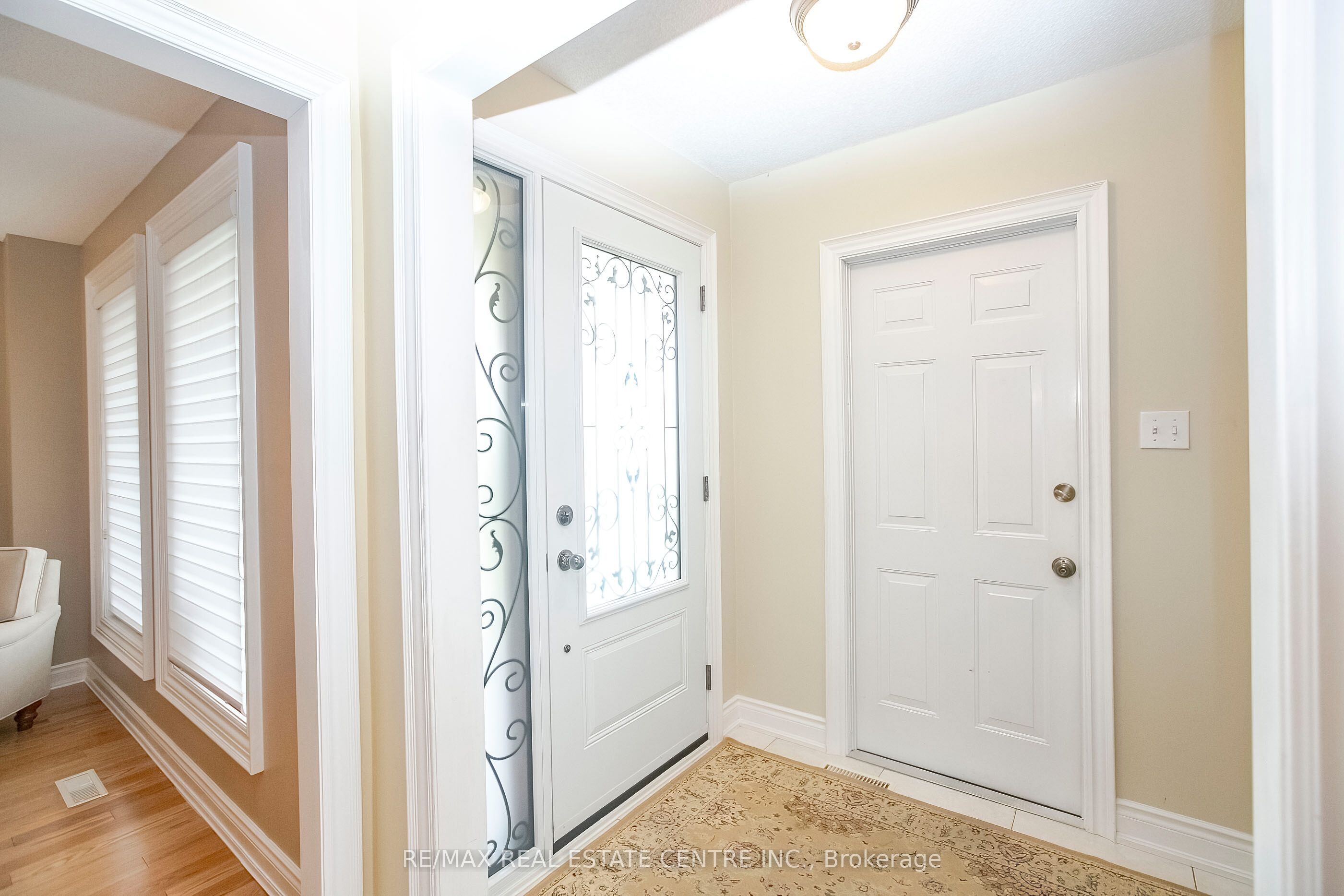 21 Amantine Crescent, Brampton, ON L6W 4A2 photo 4