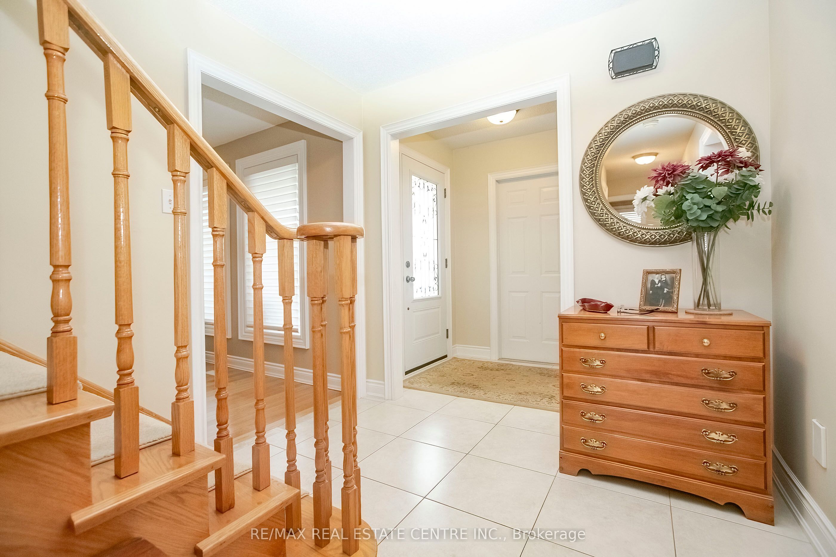 21 Amantine Crescent, Brampton, ON L6W 4A2 photo 5