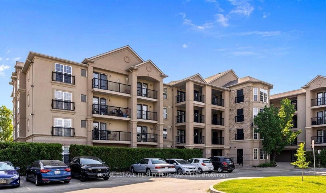 2035 Appleby Line 403, Burlington, ON L7L 7G8