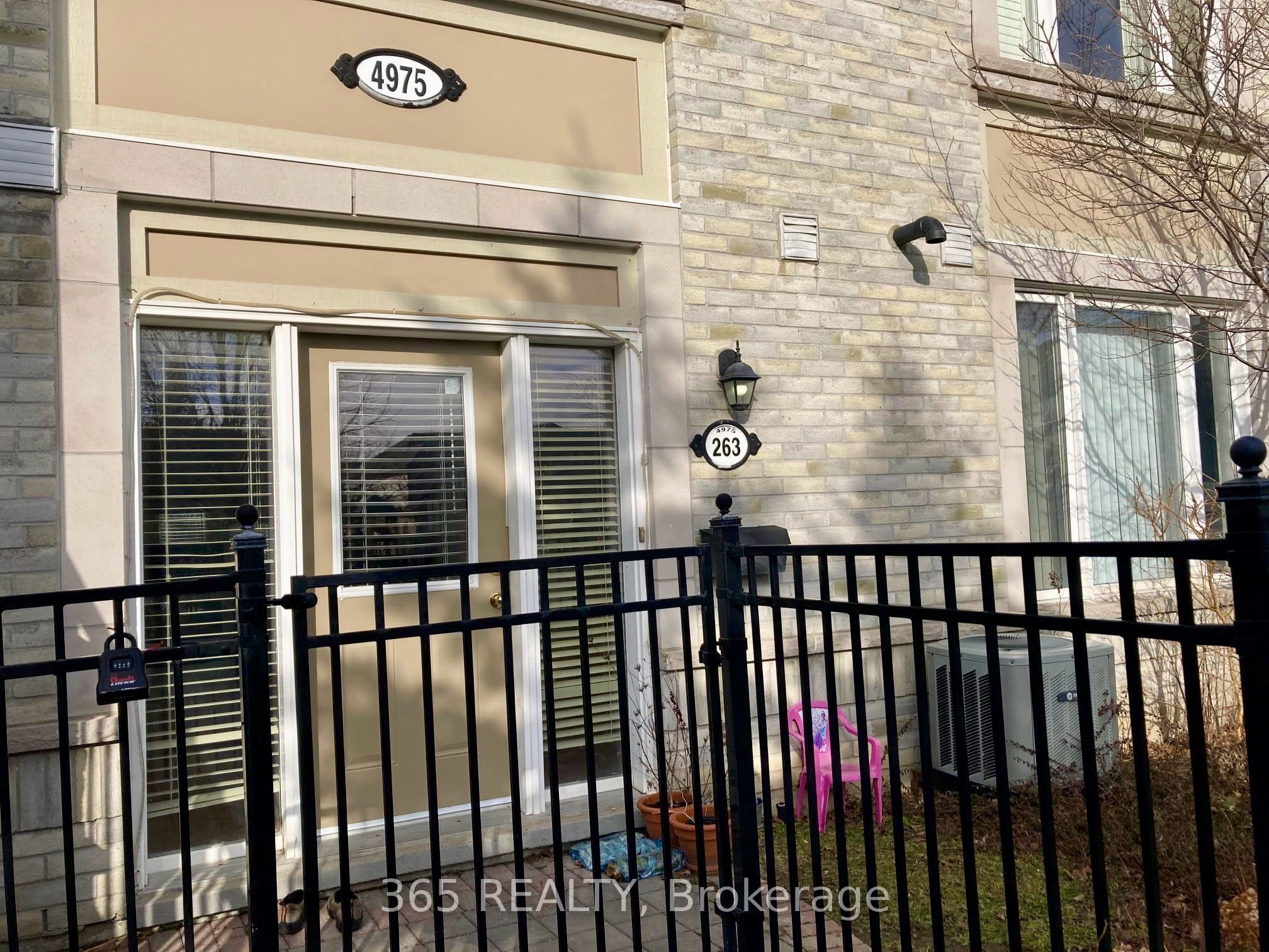 4975 Southampton Drive 263, Mississauga, ON L5M 8E2