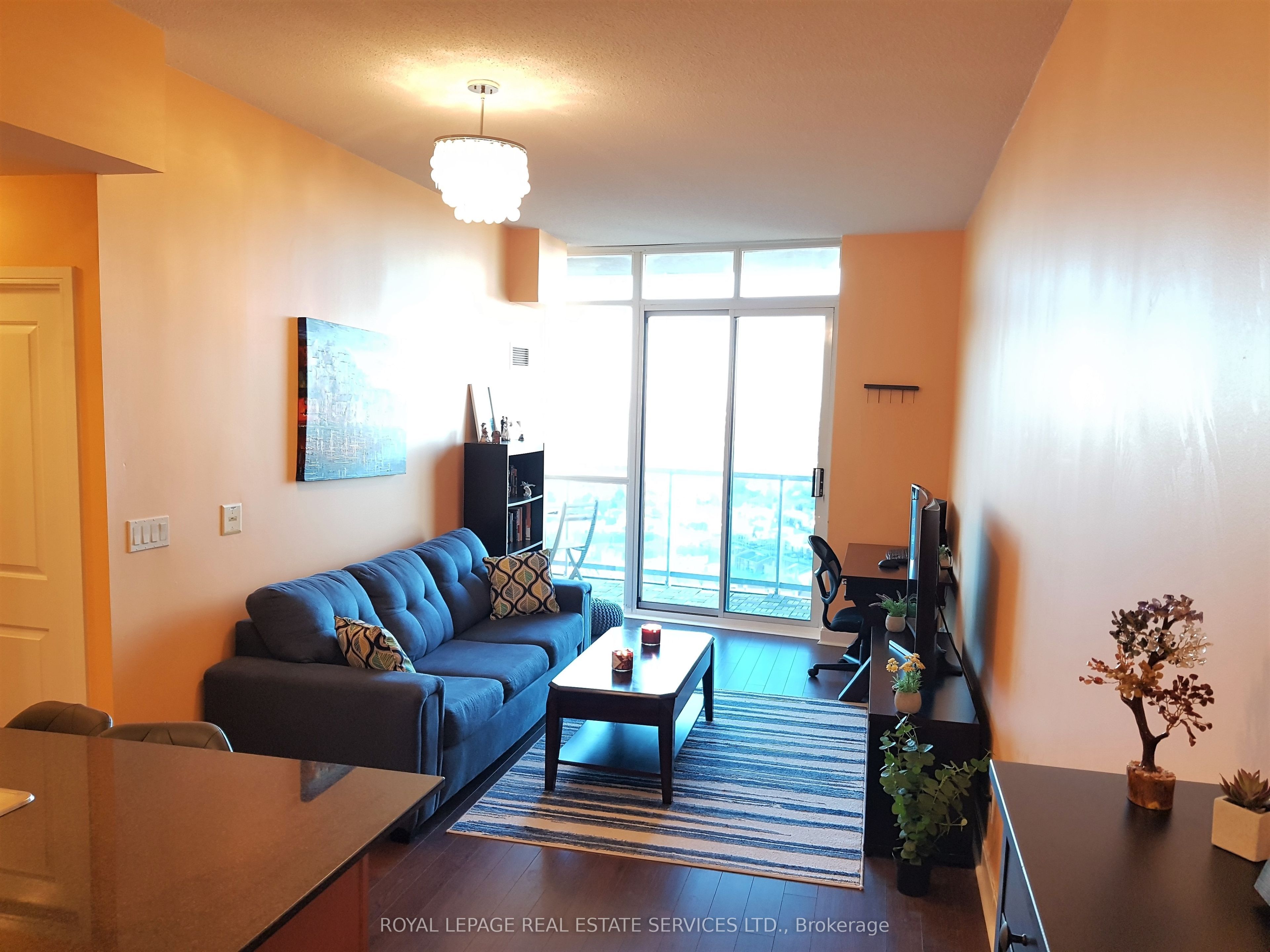 90 Absolute Avenue 2401, Mississauga, ON L4Z 0A3 photo 5