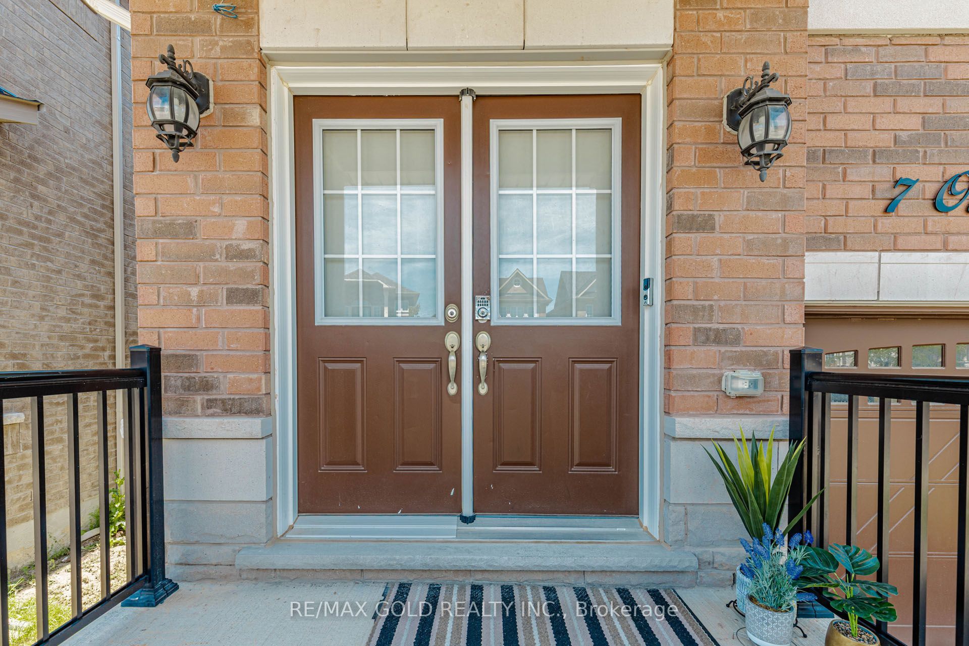 7 Overstone Road, Halton Hills, ON L7G 0N5 photo 4