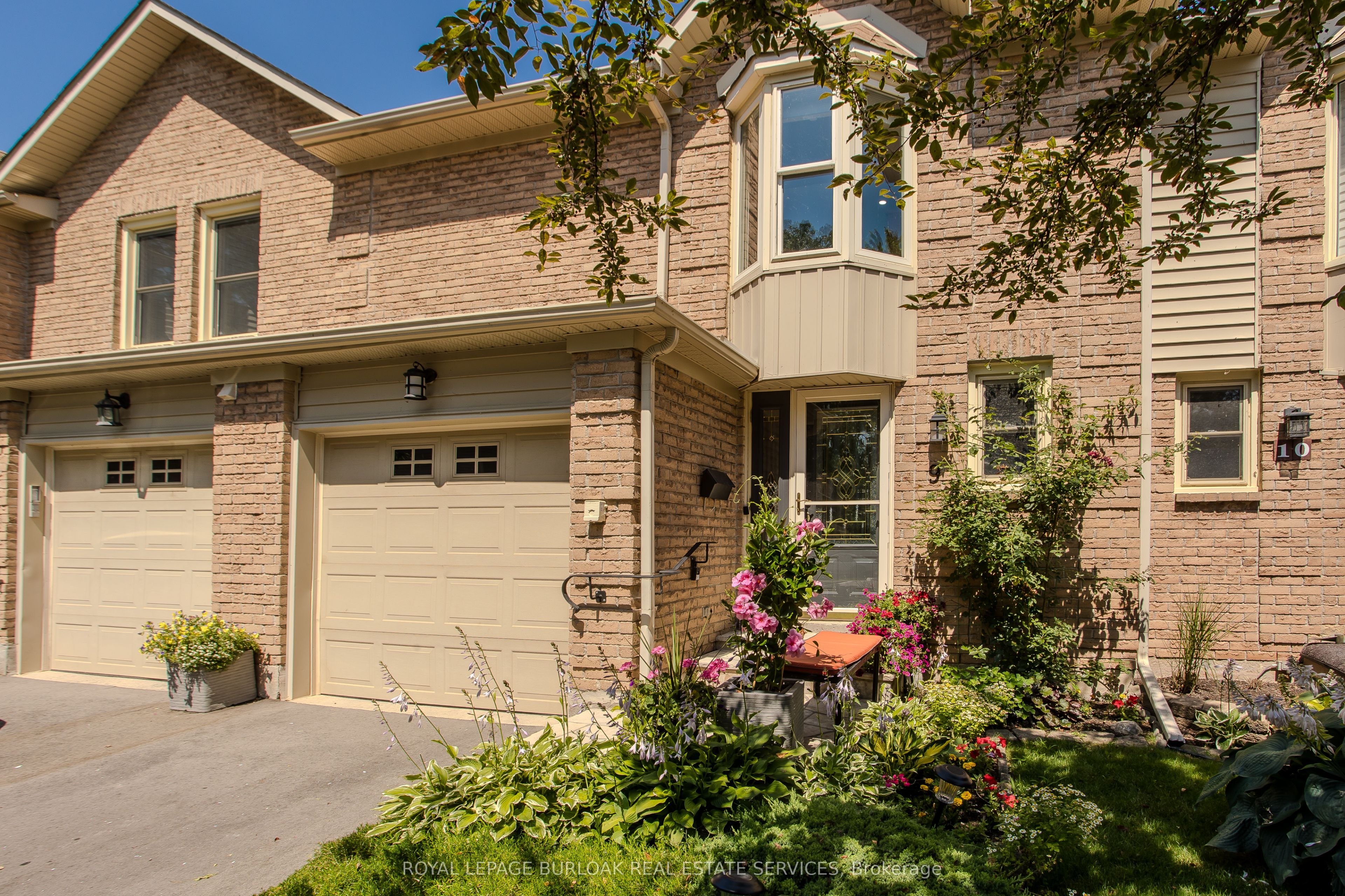 5411 Lakeshore Road 9, Burlington, ON L7L 1E1