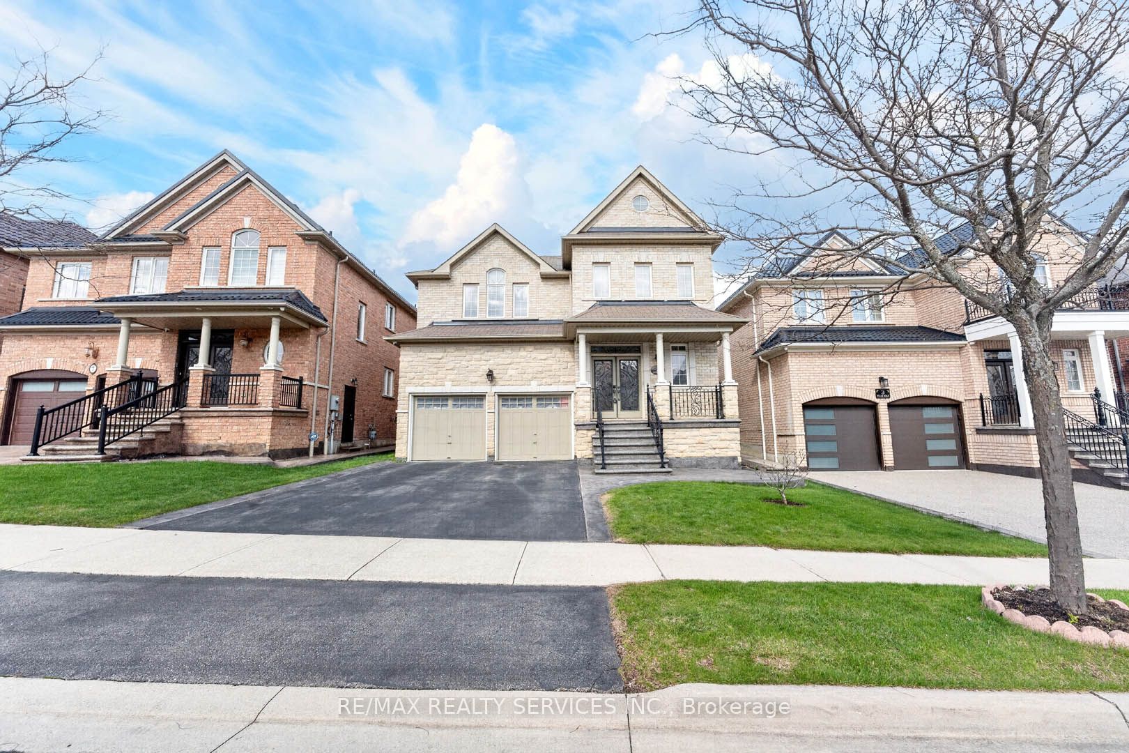 5 Pillar Road, Brampton, ON L6Y 0N9 photo 3