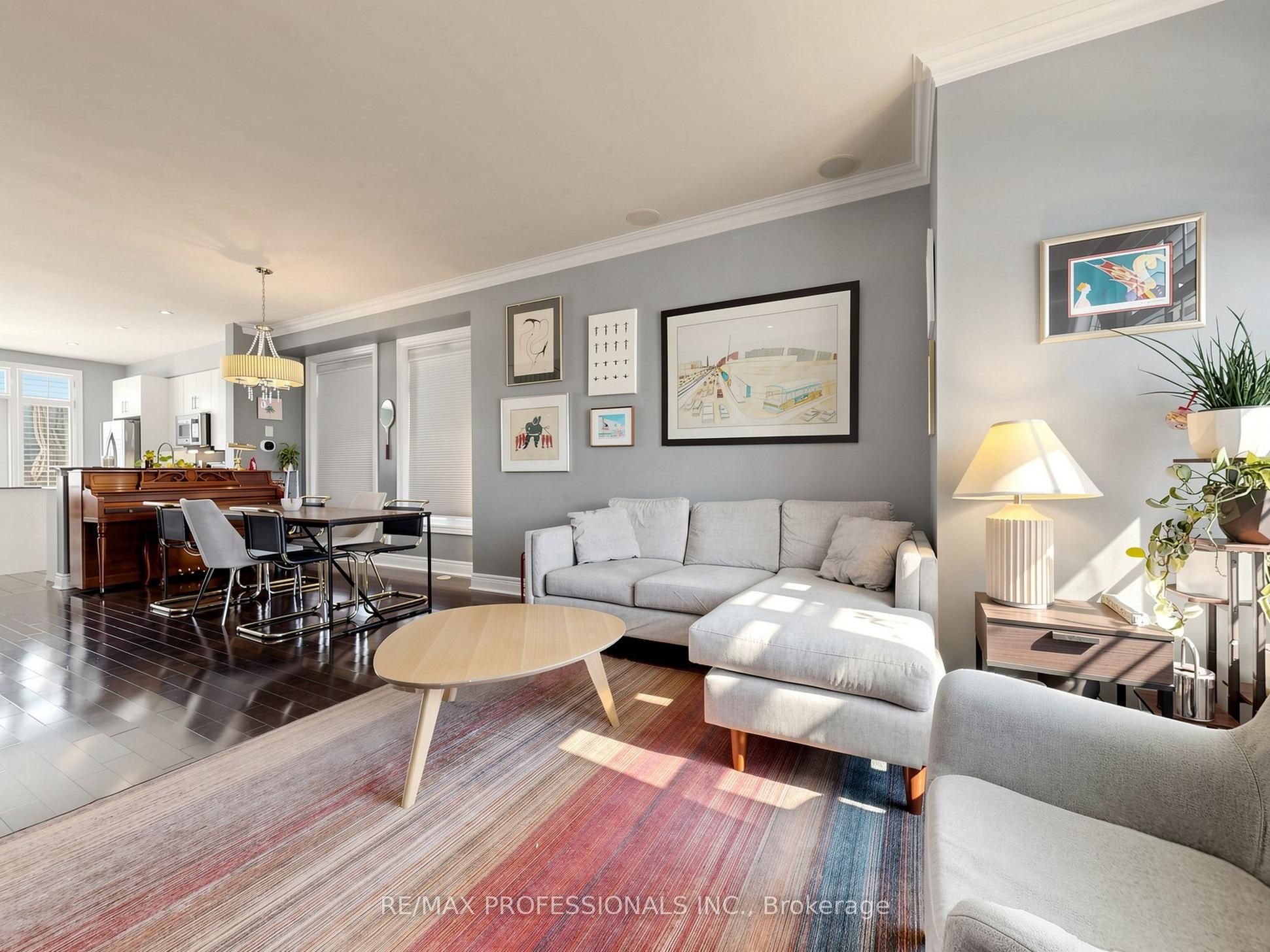 839 Oxford Street C, Toronto, ON M8Z 0B3 photo 5