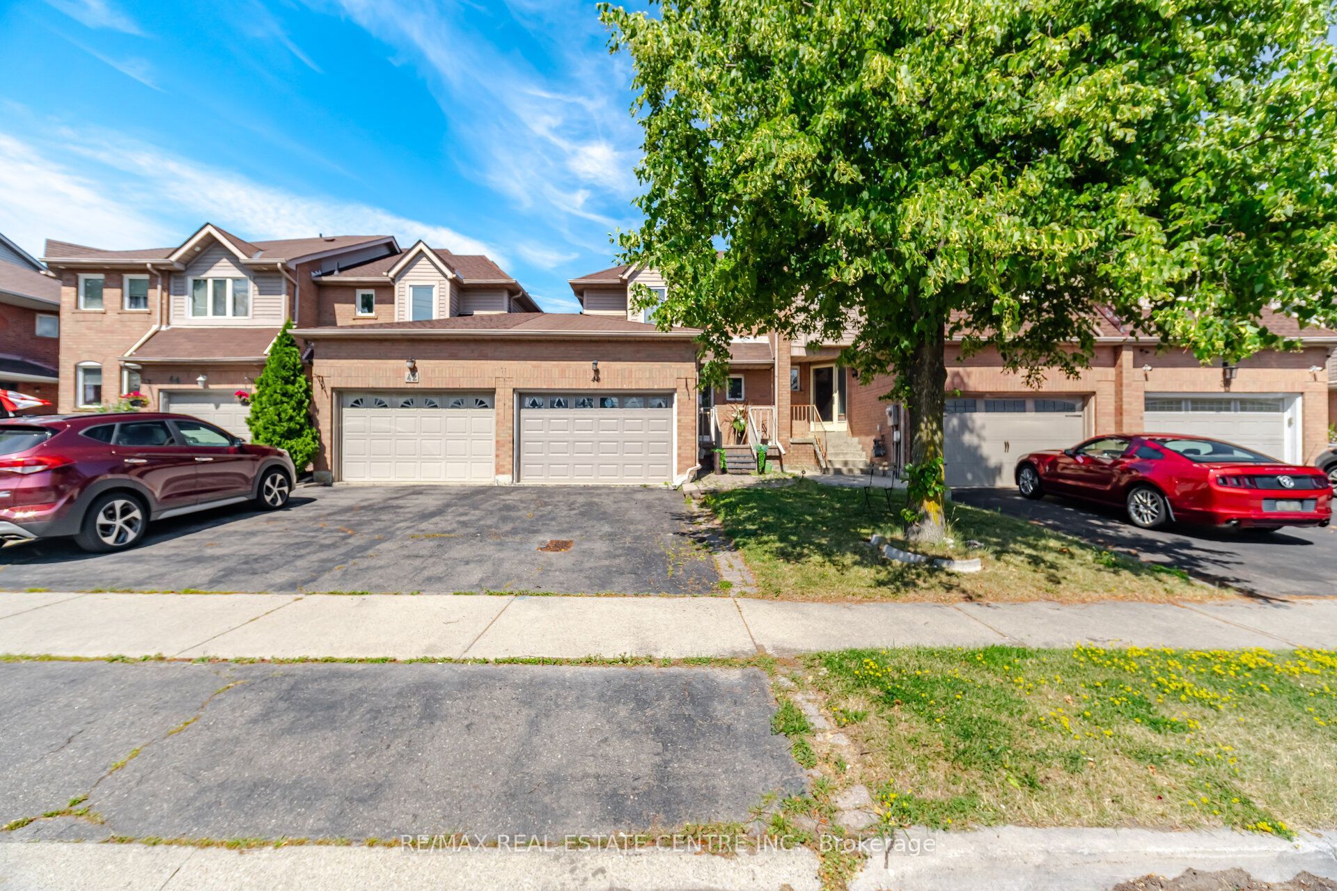 40 Langdale Crescent, Brampton, ON L6Y 4R7
