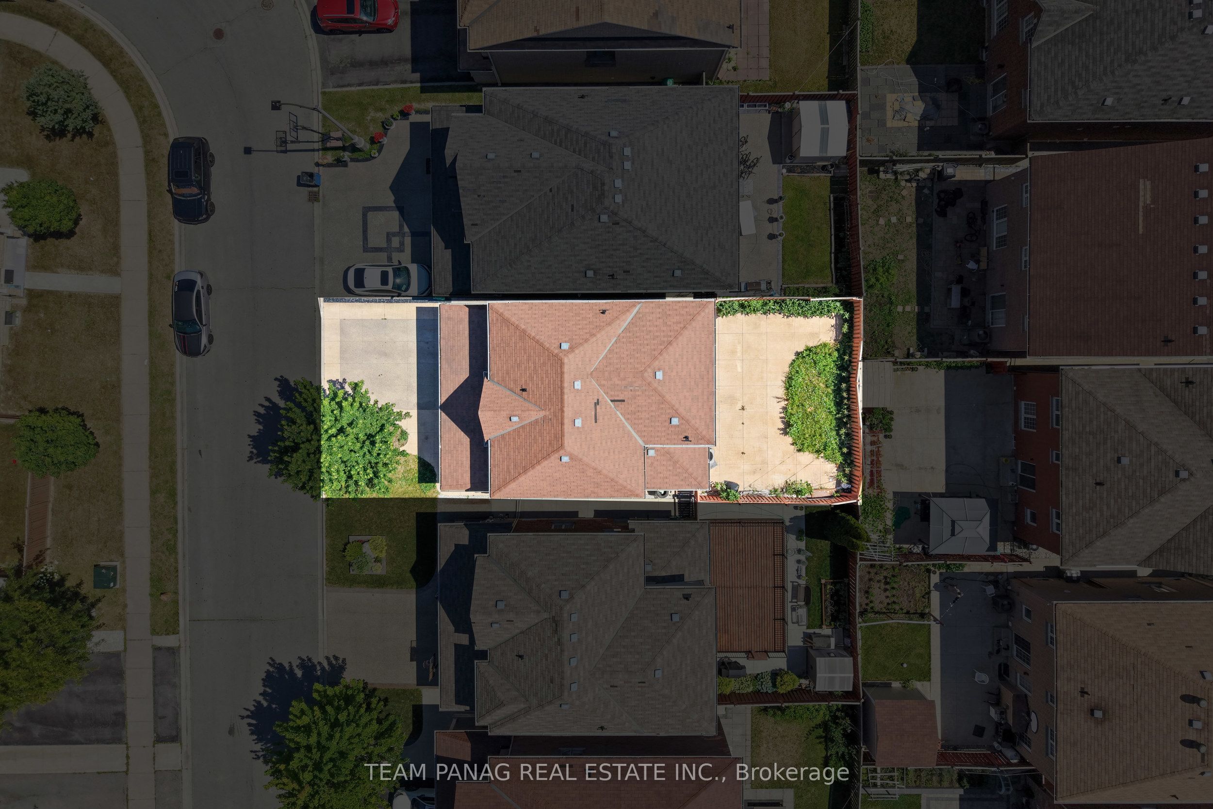 22 Beresford Crescent, Brampton, ON L6P 2M2 photo 5