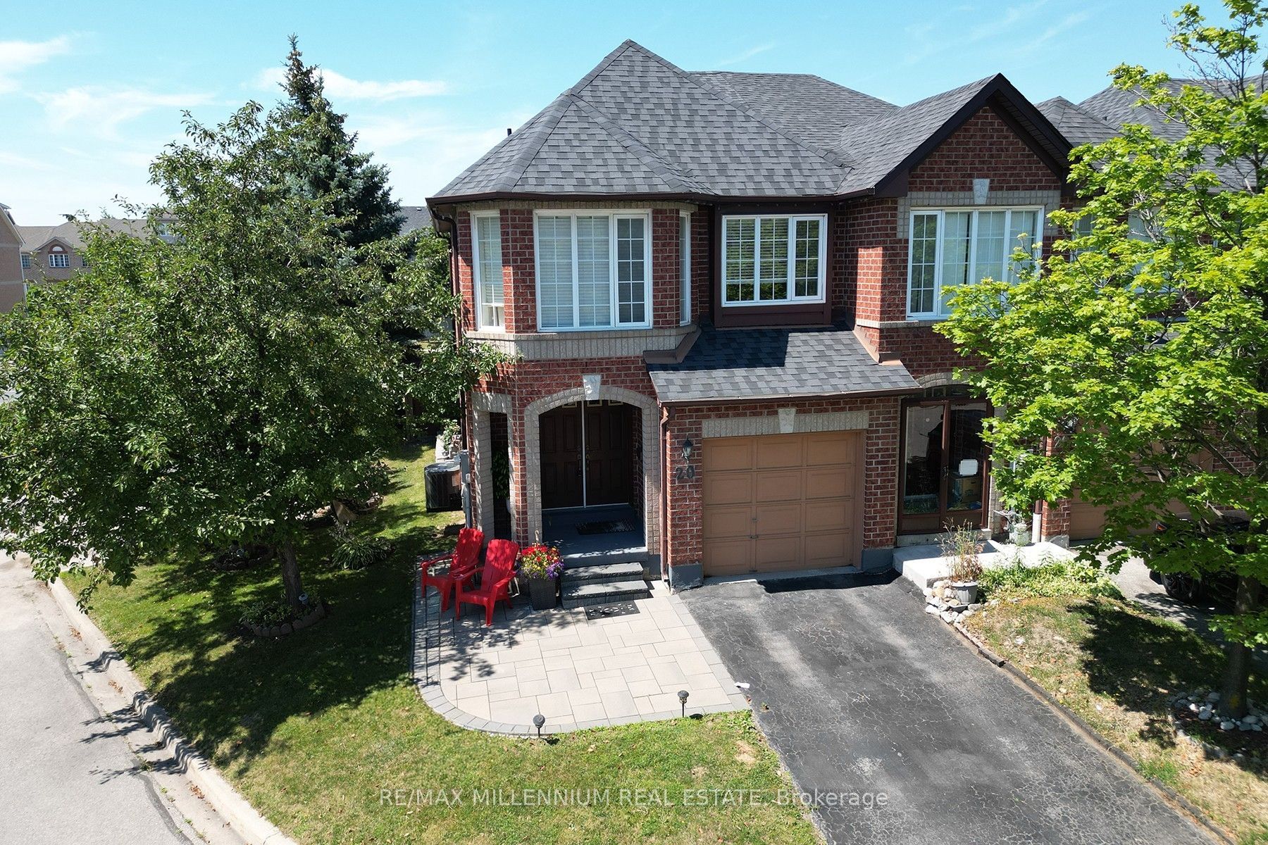 20 Kenwood Drive 20, Brampton, ON L6X 4P5 photo 2