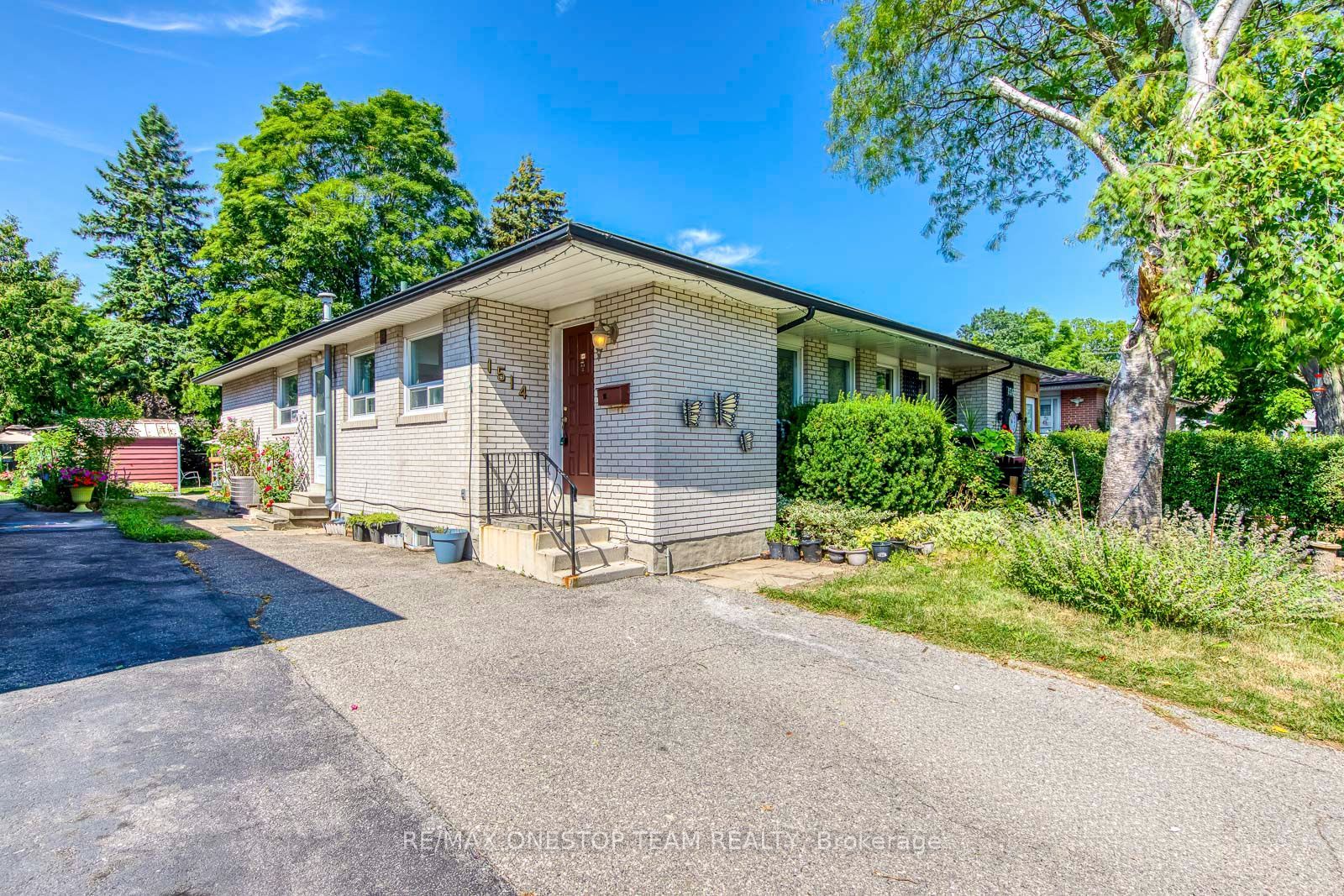1514 Swanage Crescent, Mississauga, ON L5J 3N8 photo 2