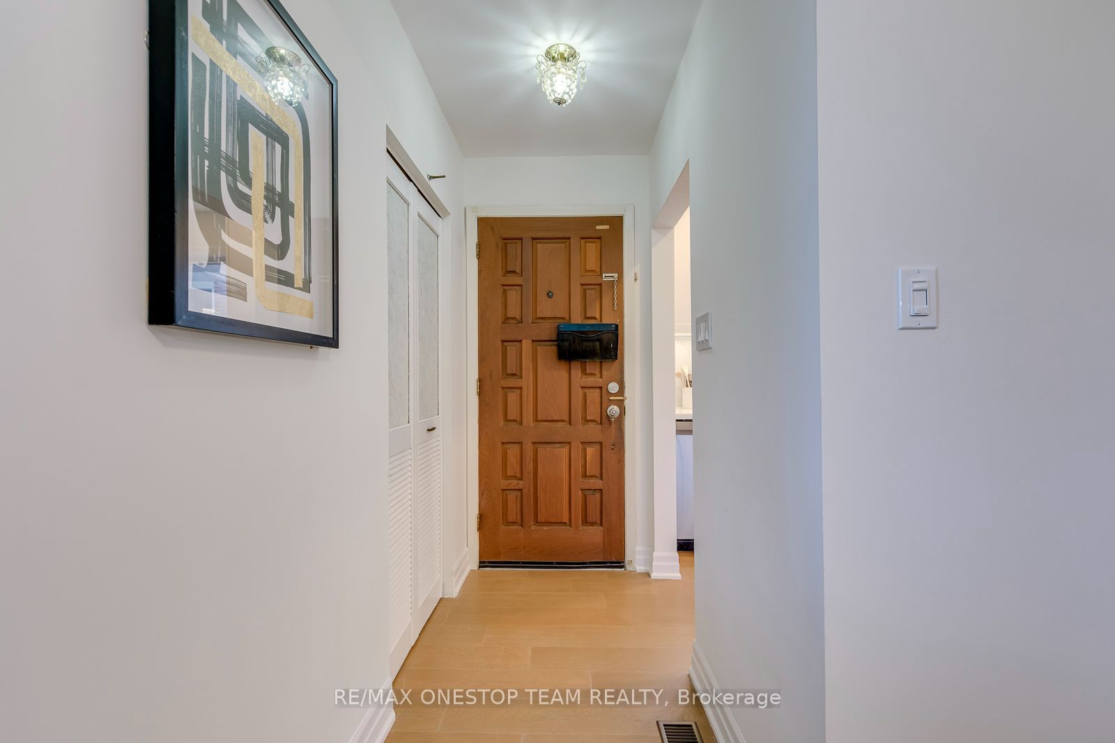1514 Swanage Crescent, Mississauga, ON L5J 3N8 photo 5