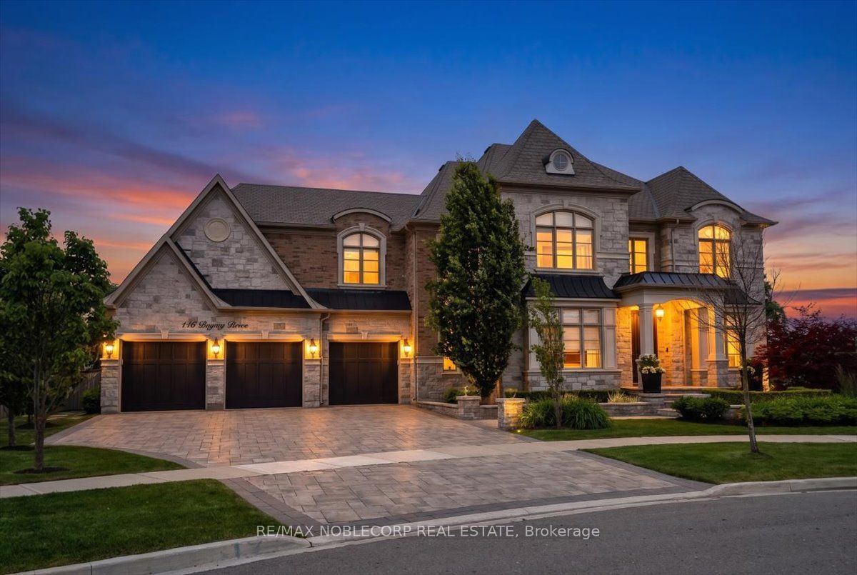 146 Degrey Drive, Brampton, ON L6P 3X7 photo 2