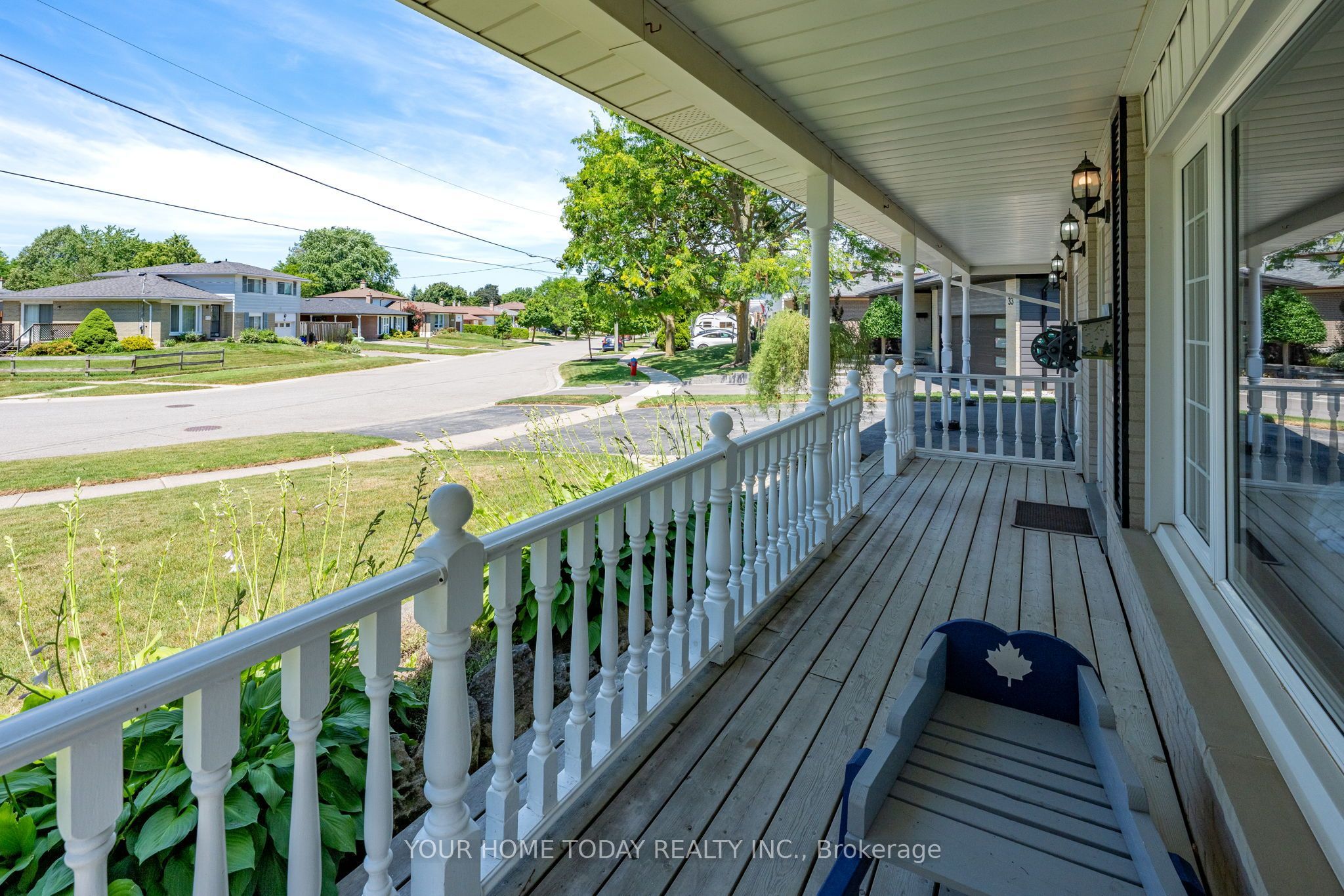35 Dawson Crescent, Halton Hills, ON L7G 1H3 photo 4
