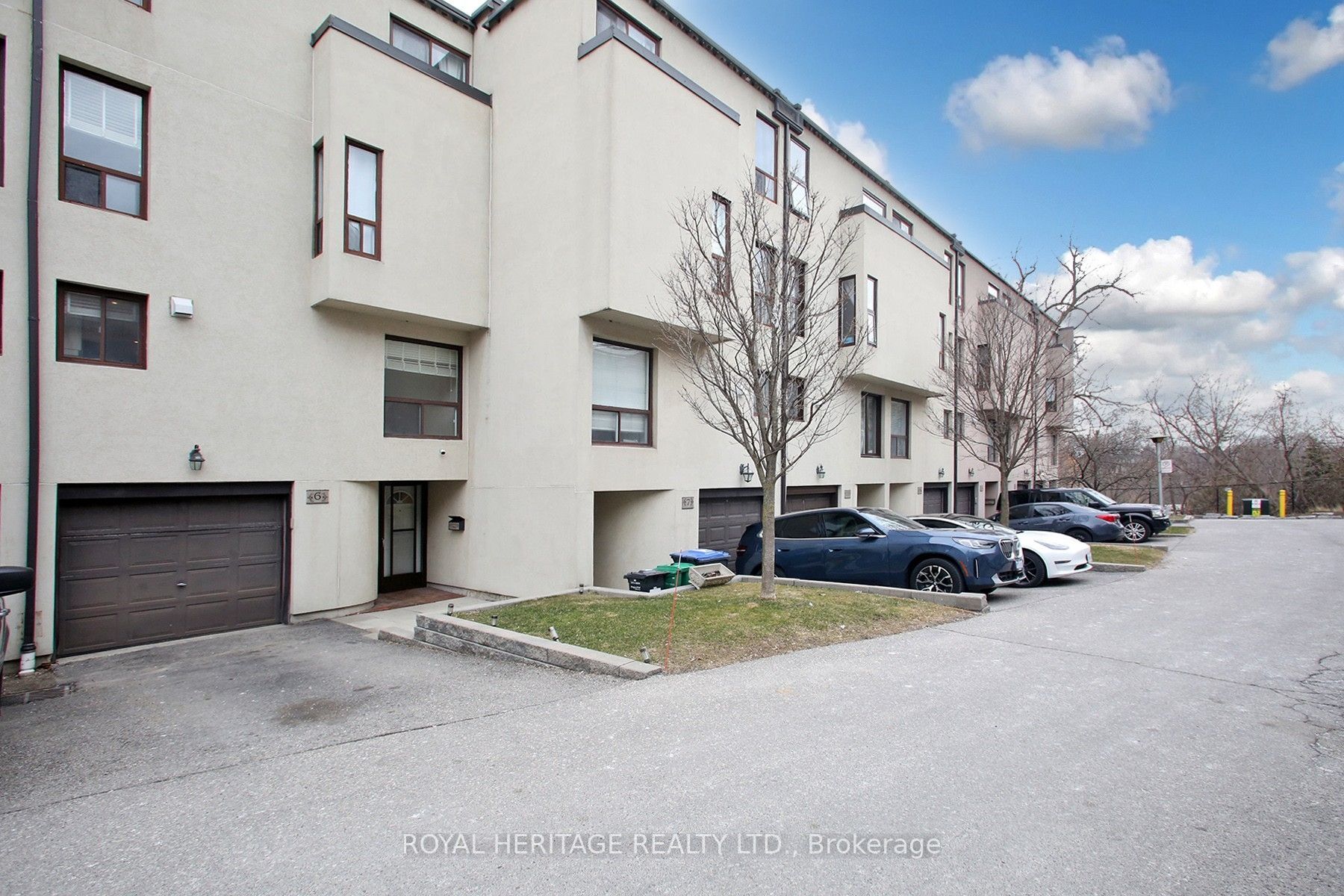 24 Reid Drive 6, Mississauga, ON L5M 2A6 photo 3