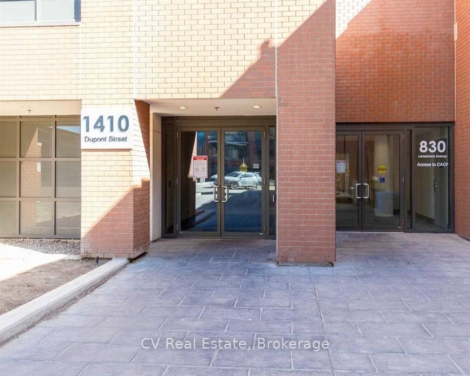 1410 Dupont Street 412, Toronto, ON M6H 0B6 photo 2