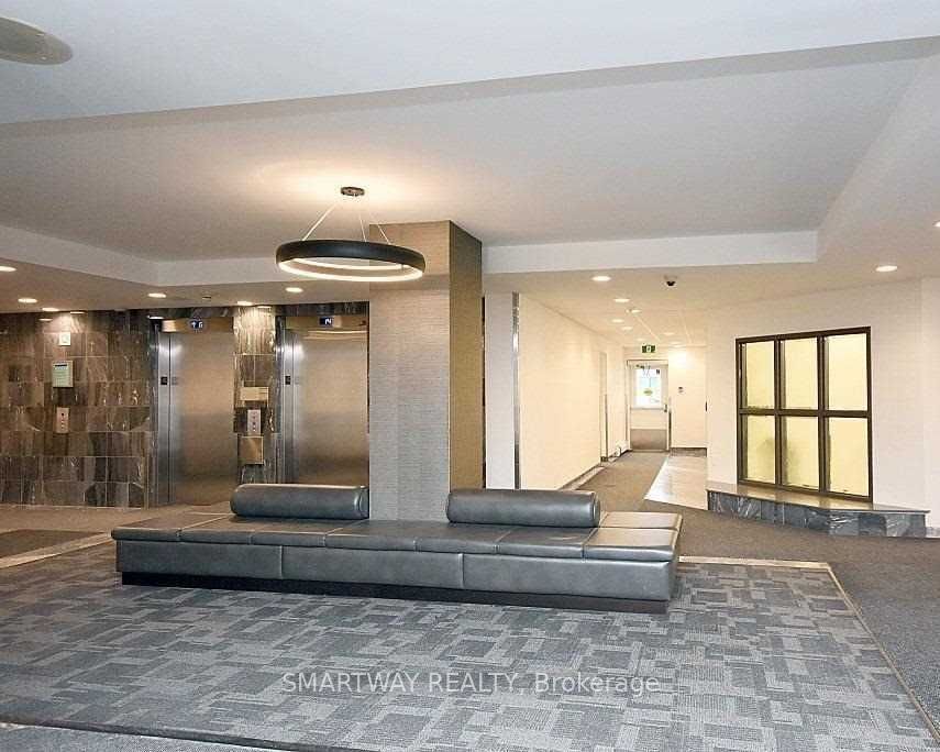350 Webb Drive 2306, Mississauga, ON L5B 3W4 photo 4