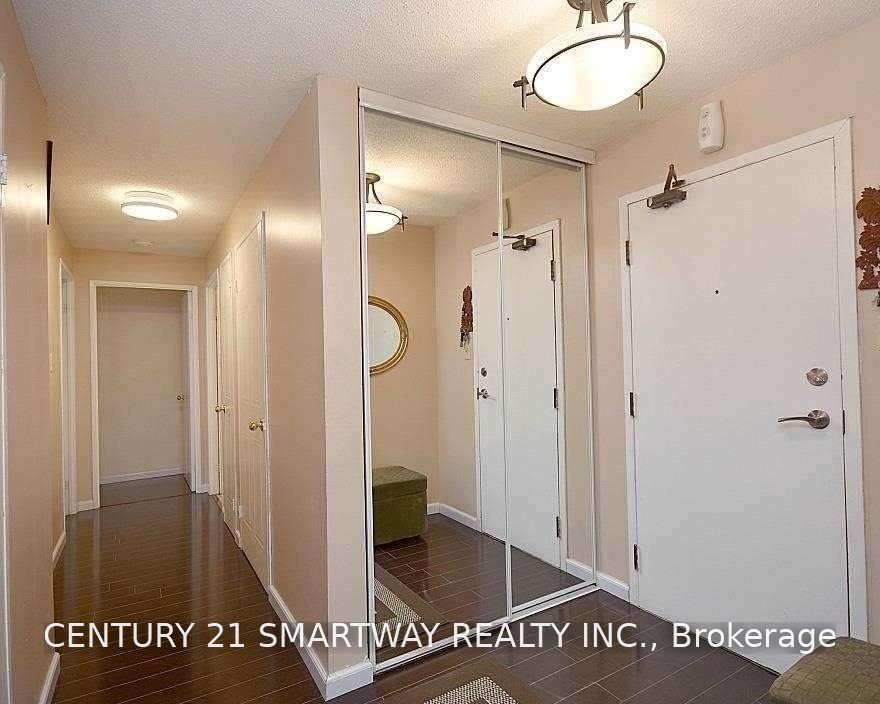 350 Webb Drive 2306, Mississauga, ON L5B 3W4 photo 5