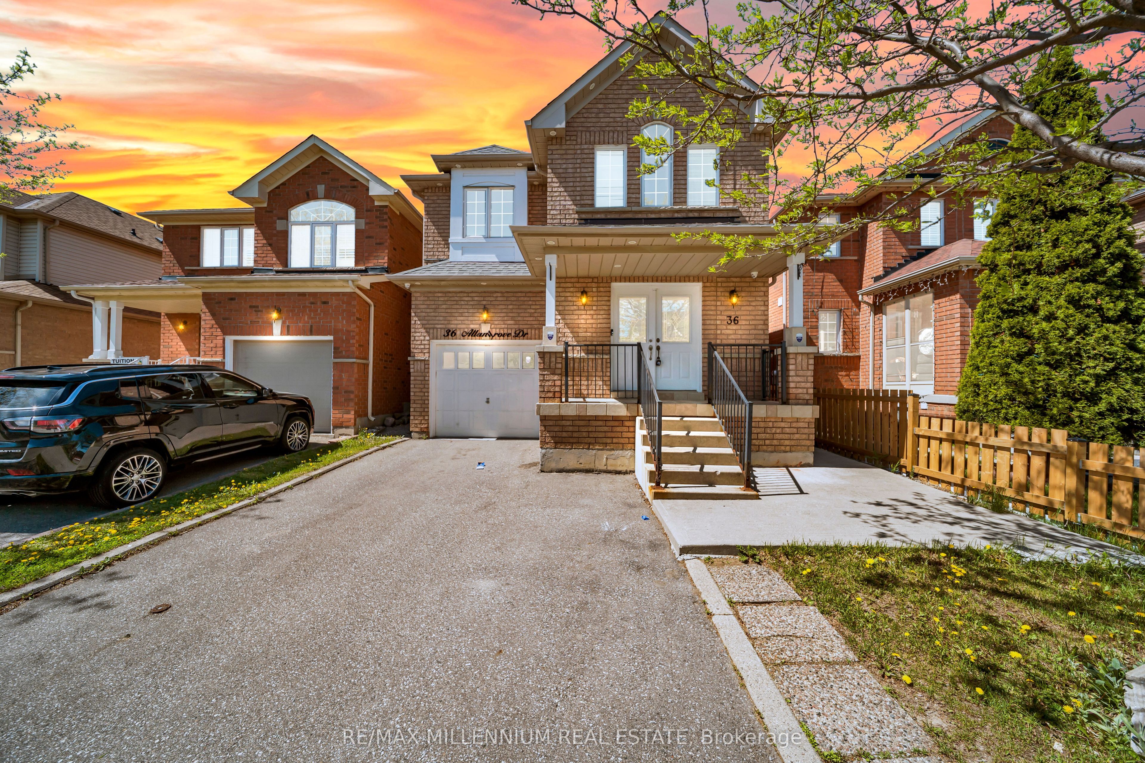 36 Allangrove Drive, Brampton, ON L7A 2M3 photo 3