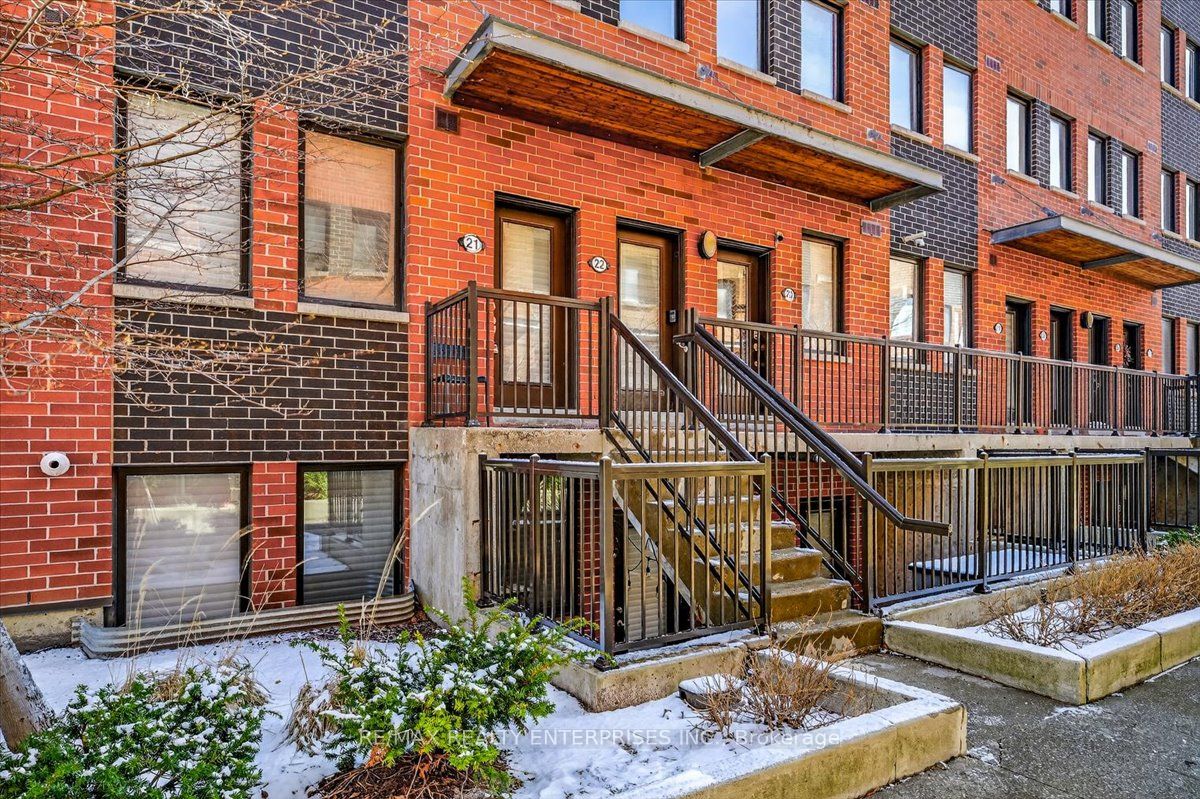 871 Wilson Avenue 21, Toronto, ON M3K 1E6 photo 2