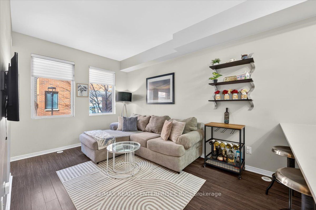871 Wilson Avenue 21, Toronto, ON M3K 1E6 photo 4
