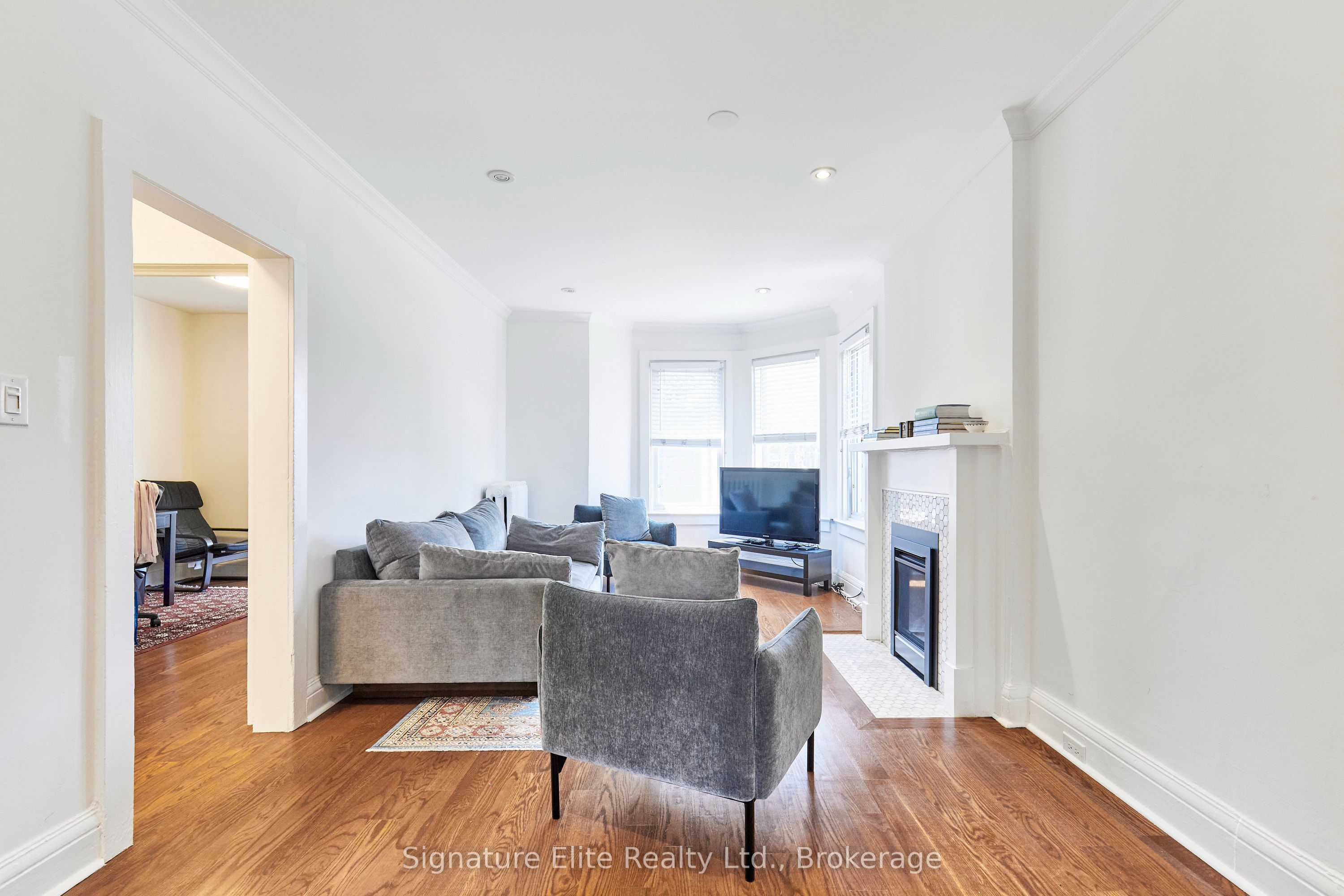 124 Geoffrey Street Upper, Toronto, ON M6R 1P3 photo 5