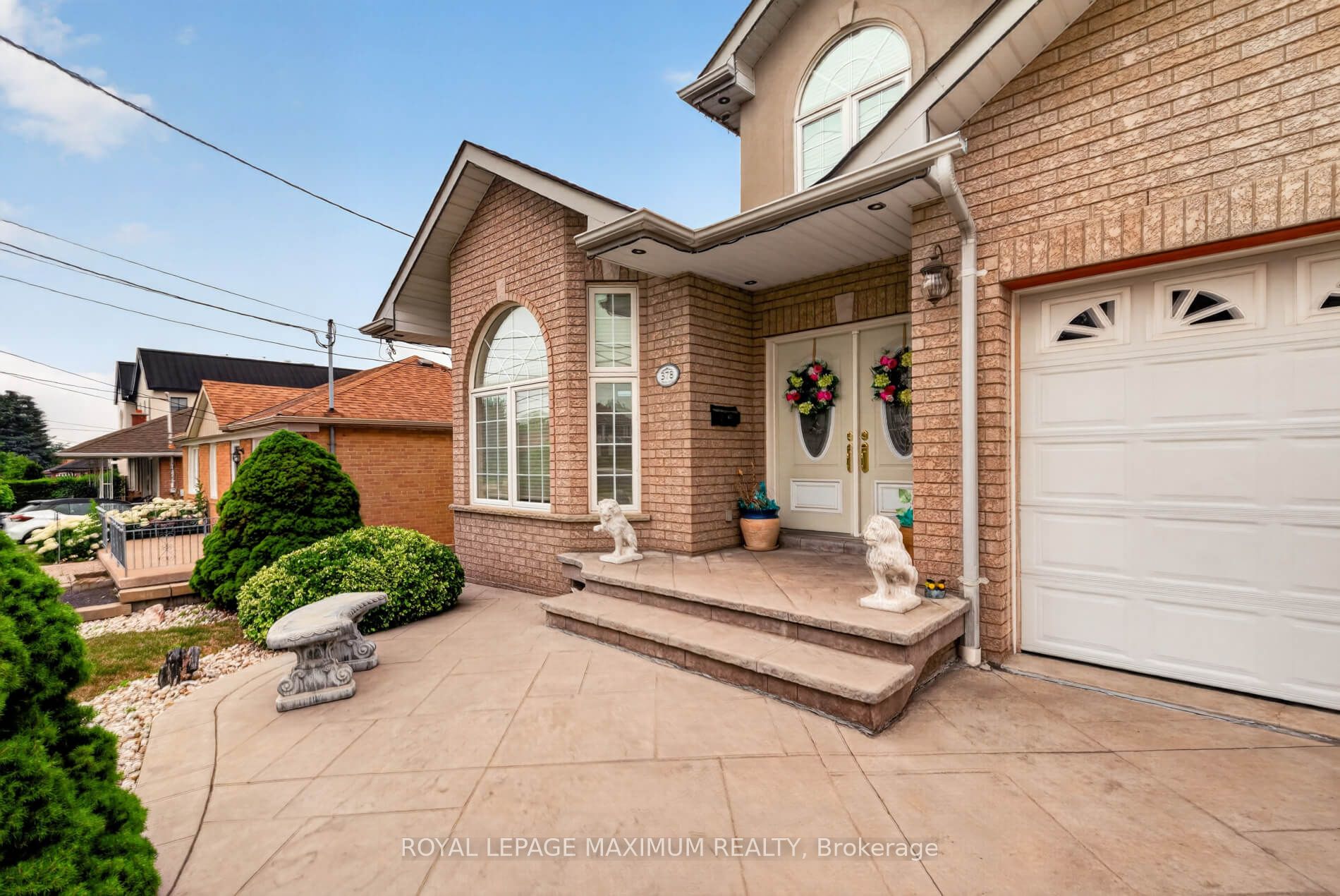 378 Rustic Road, Toronto, ON M6L 1W7 photo 3