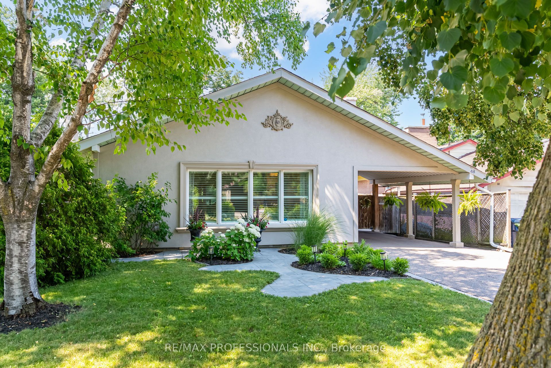 48 Genthorn Avenue, Toronto, ON M9W 2S9 photo 4